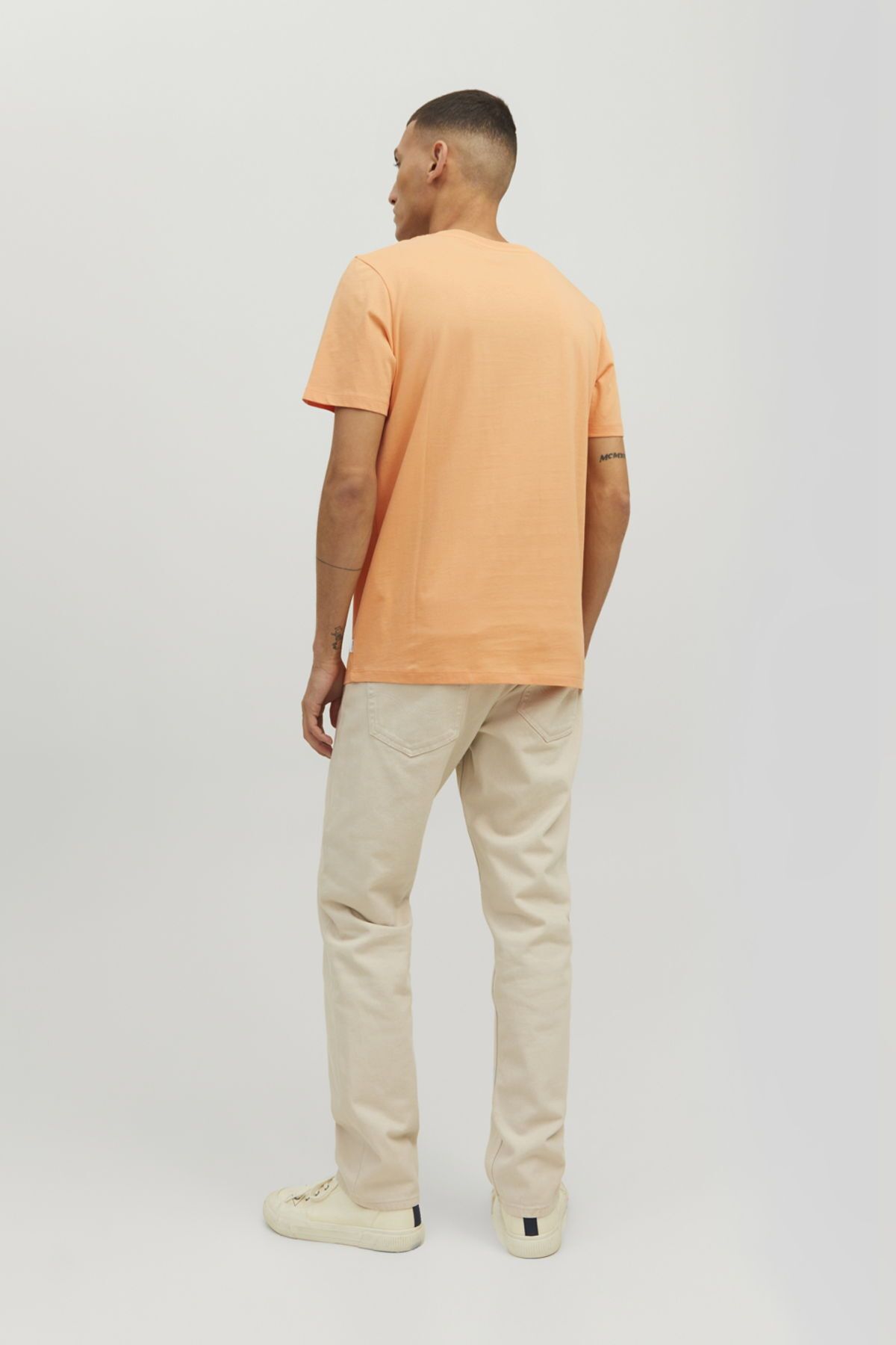 تی شرت چند رنگ مردانه Jack Jones یقه خدمه پایه ارگانیک Jack & Jones