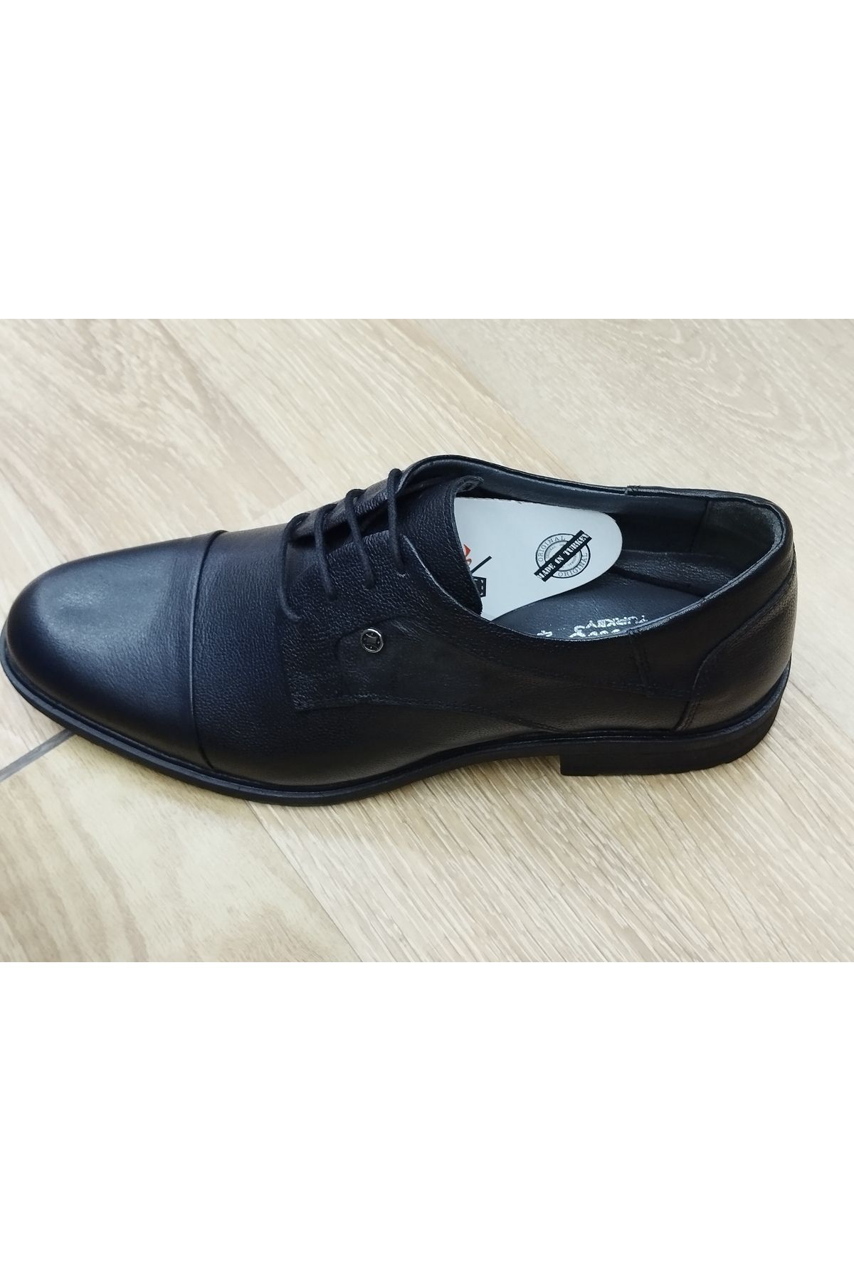 https://cdn.dsmcdn.com/ty1388/product/media/images/prod/QC/20240627/13/22a64124-8fae-3daf-a508-3db7ceb66a47/1_org_zoom.jpg