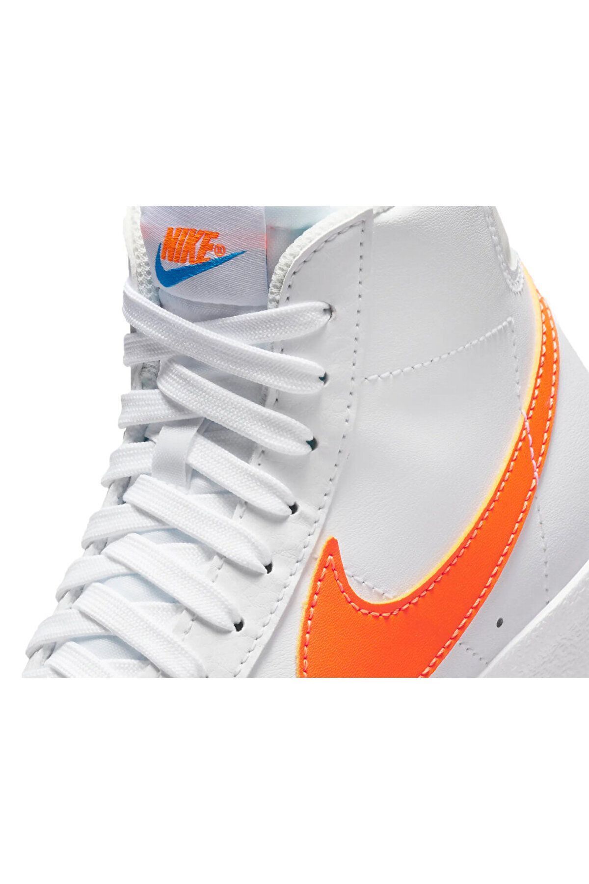 اسنیکر سفید مردانه و زنانه کفش روزانه جوان DA4086 116 Nike