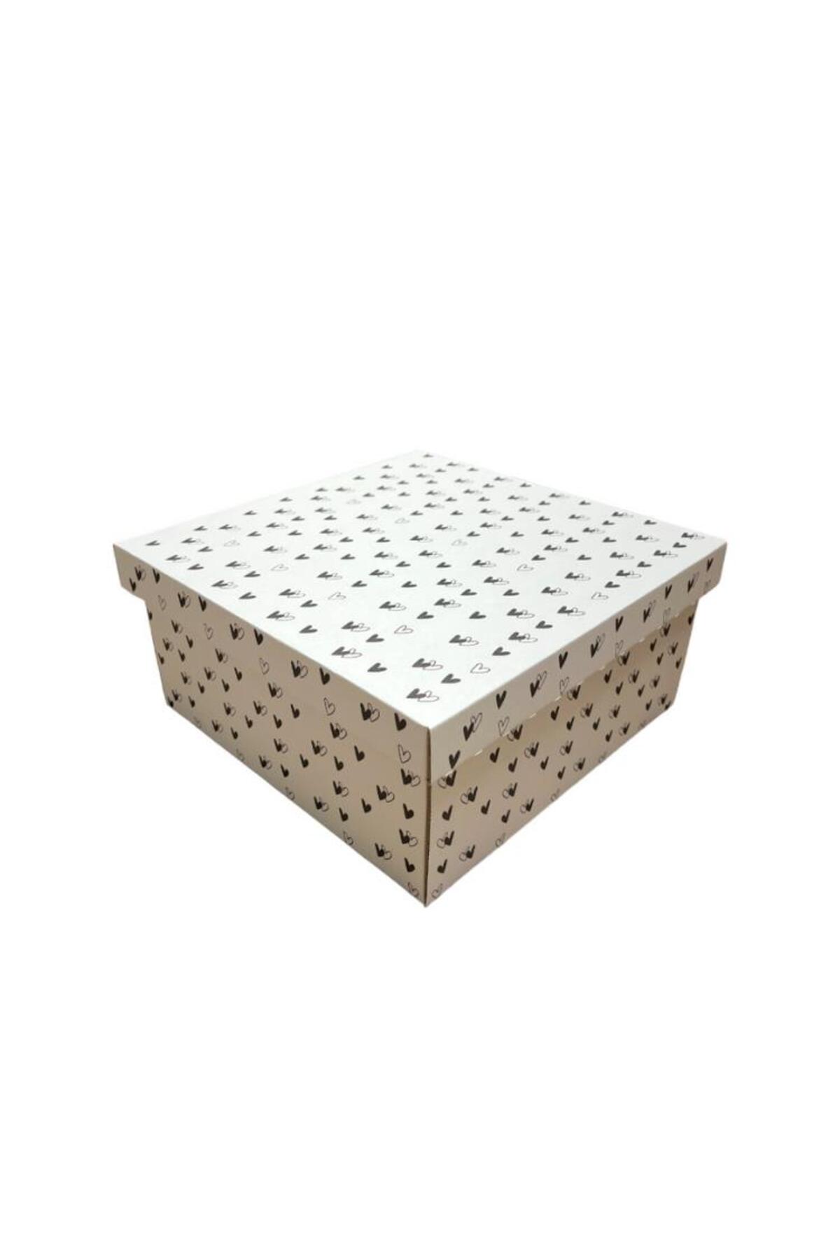 KOLİ KOLAY Siyah Kalpli Hediye Kutusu 25x25x12cm
