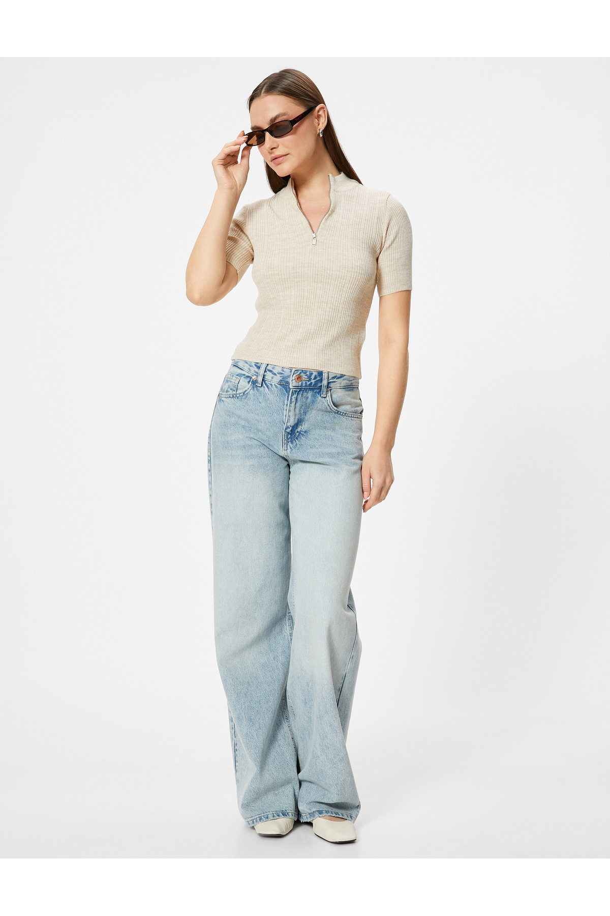 ژاکت بافتنی یقه پولو آستین کوتاه نیم زیپ بافت