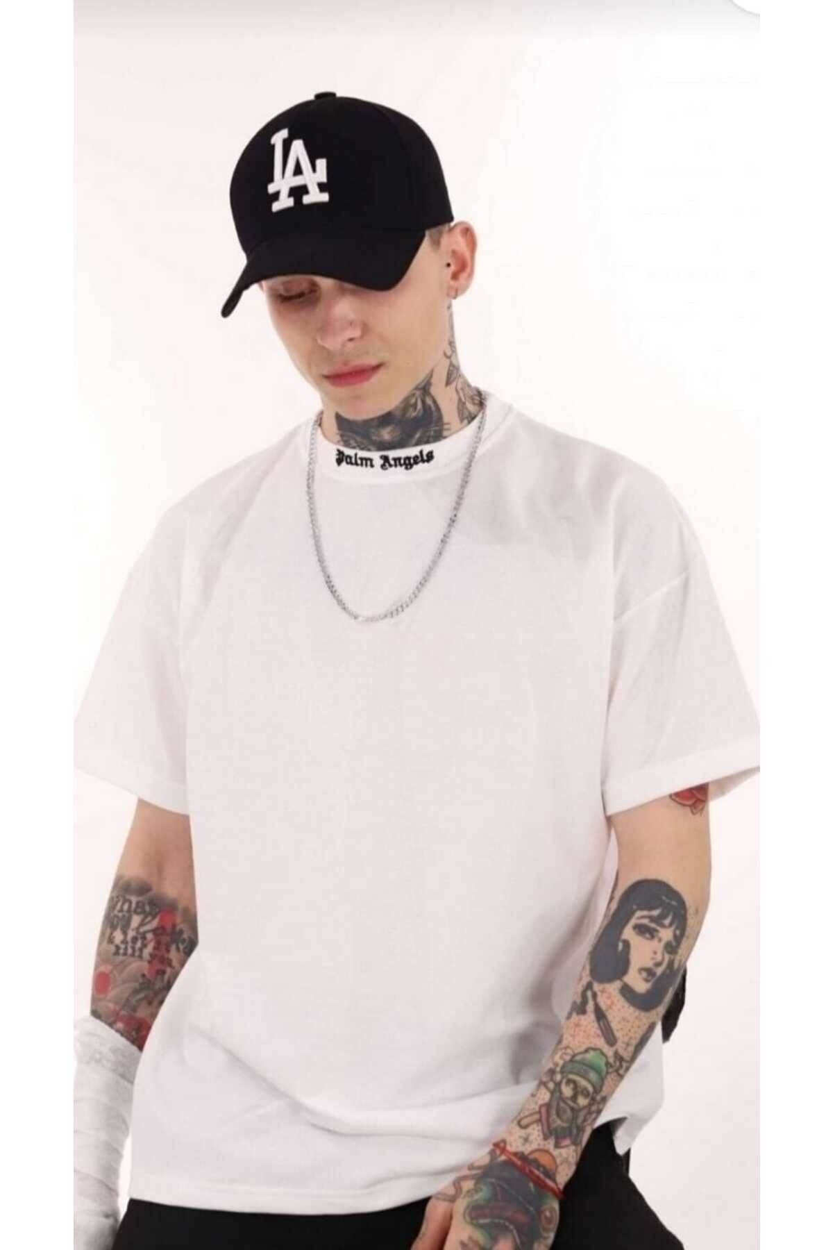 complete the look image