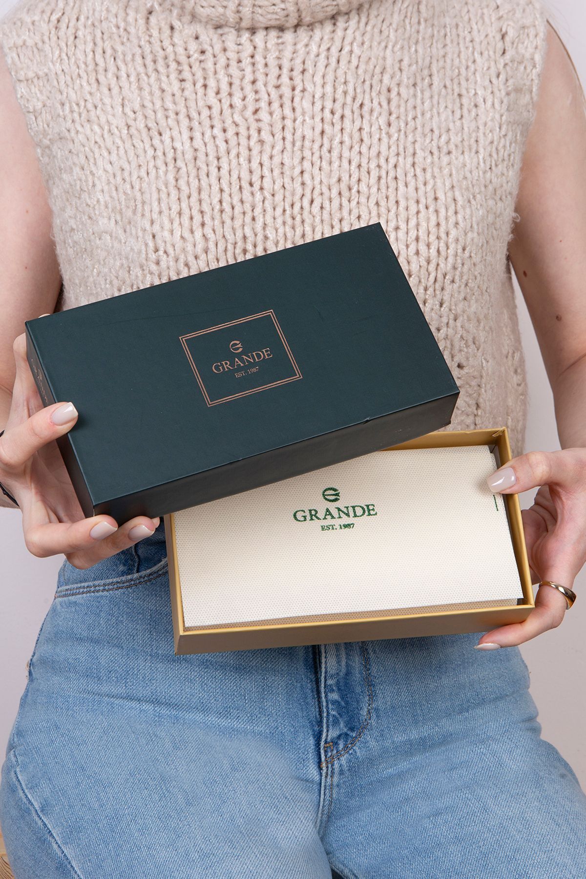 کیف پول زنانه L2636 LEALINE چرمی LEALL SOME BEGLE WALLELS PORTFOLIO Grande