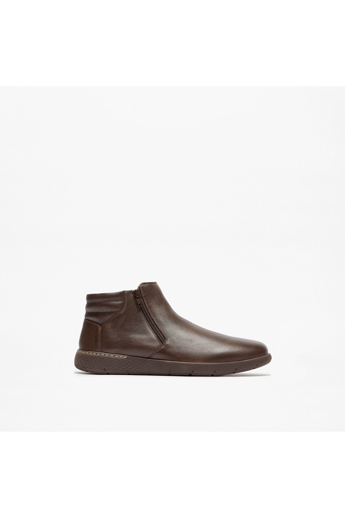 Le Confort-Solid Chukka Boots with Zip Closure 3
