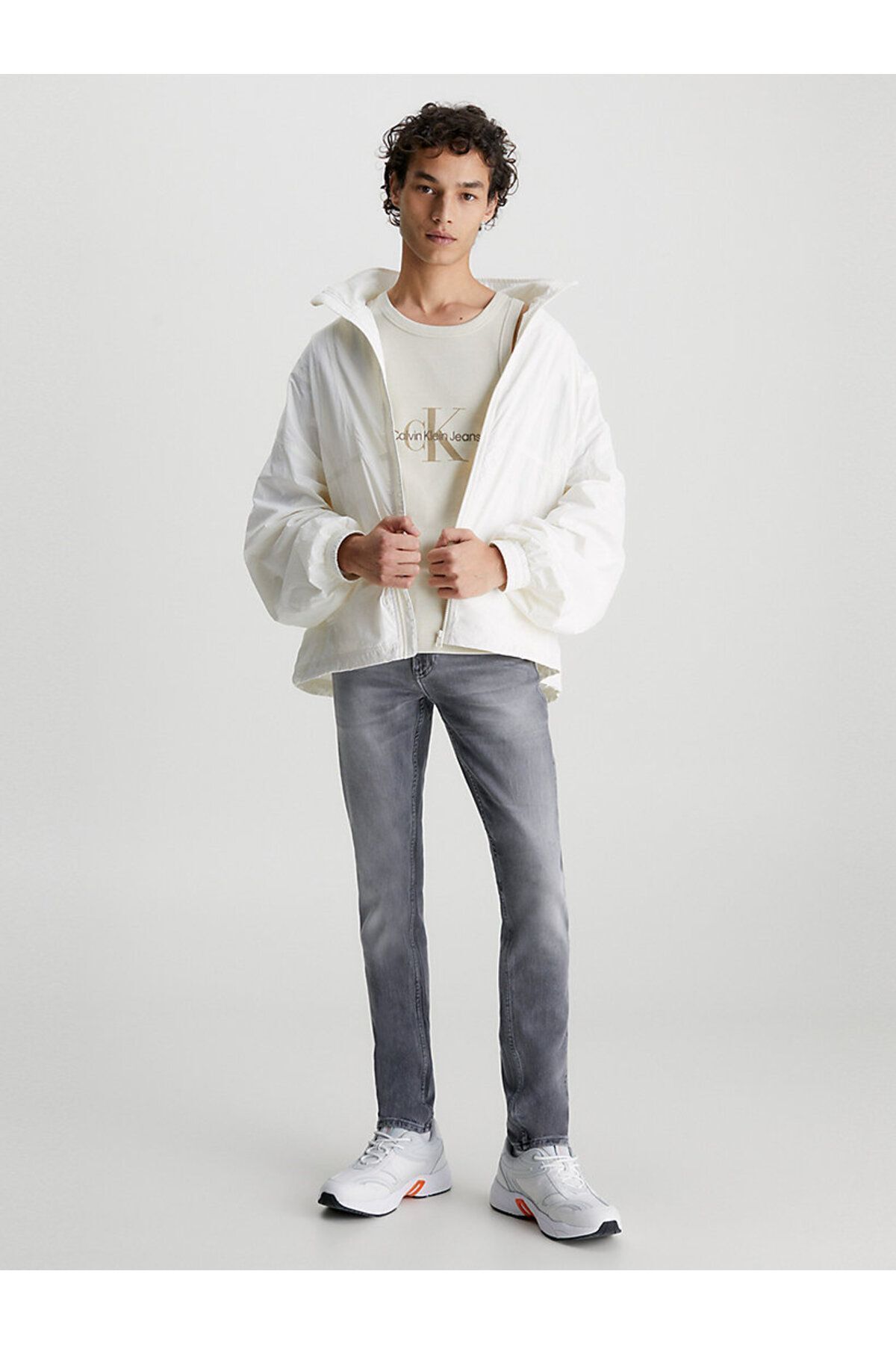 شلوار خاکستری مردانه اسکینی ژان اورجینال Calvin Klein