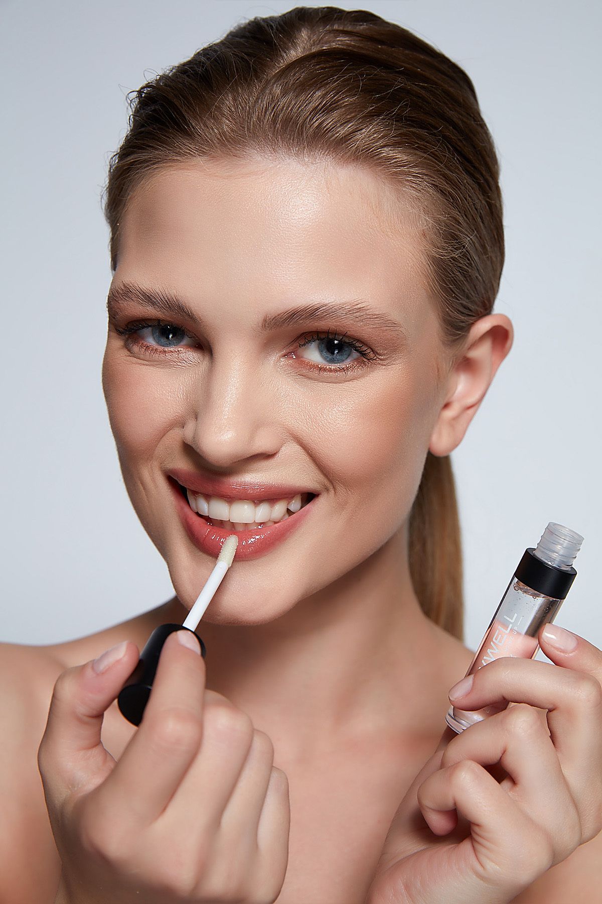 New Well-Transparent Lipgloss 01-Transparent Lip Gloss 8 ml 2
