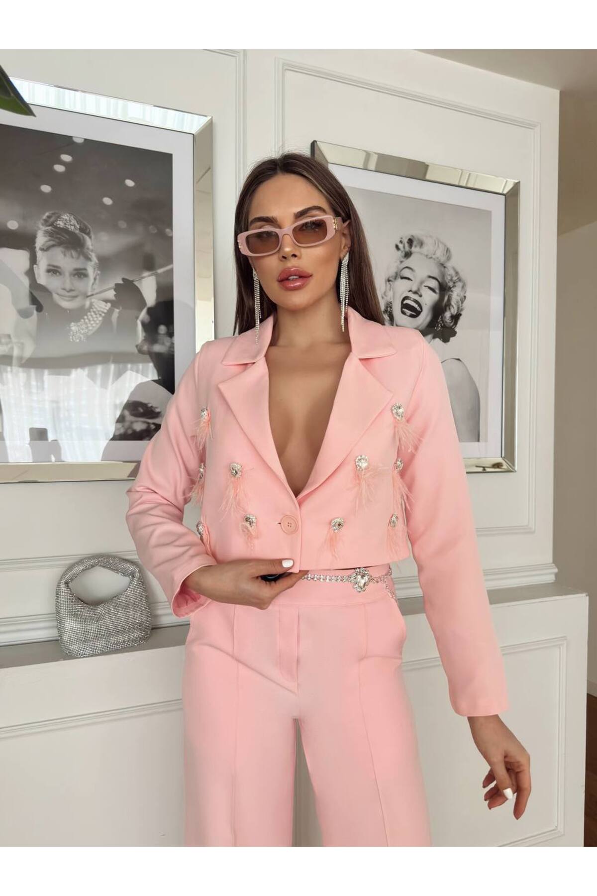 Women's Powder Imported Fabric Tassel Detail Jacket Waist Chain Belted Pants Design Bottom-Top Set