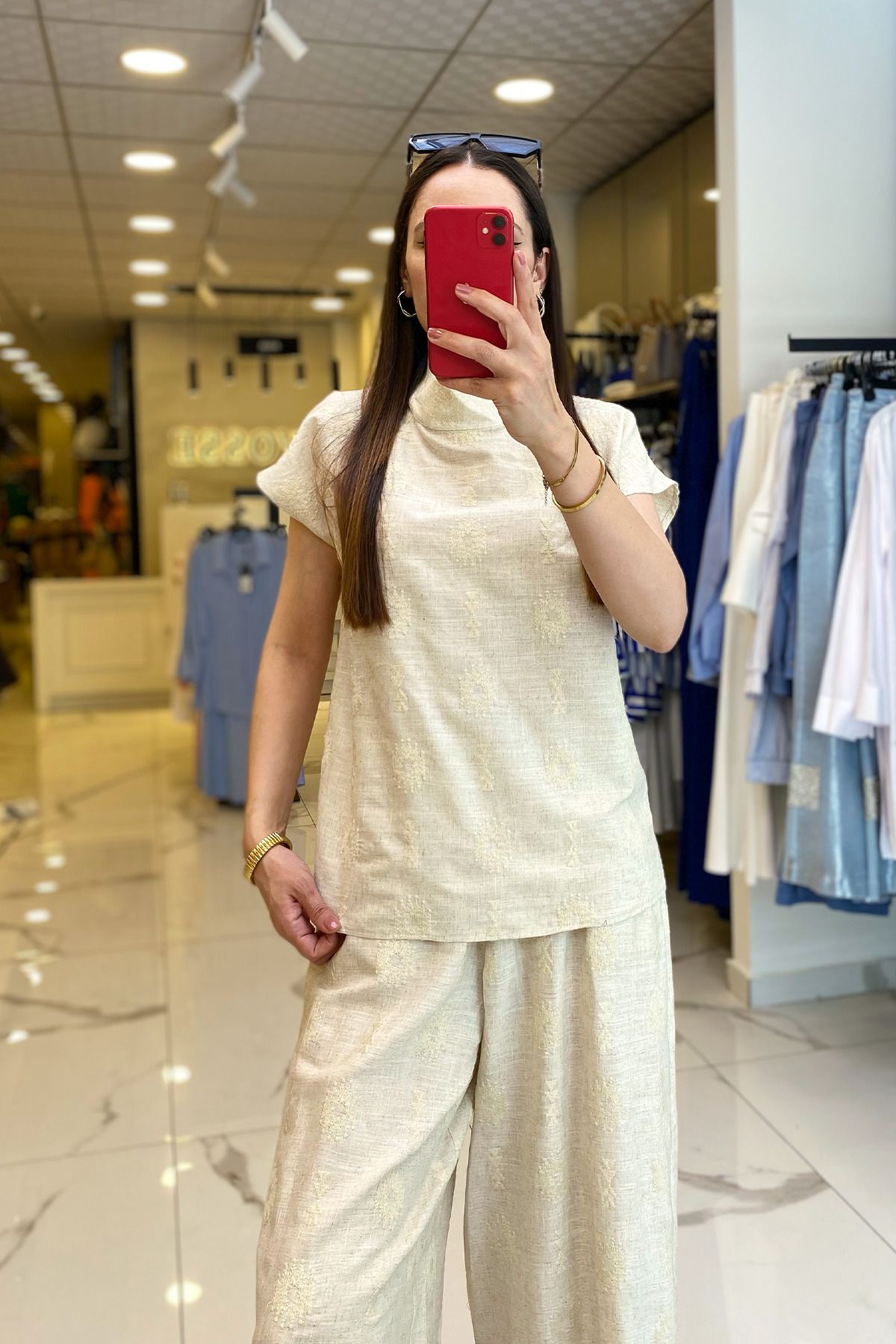 کت وشلوار سبز زنانه لباس در مد BEIGE DEGAJE شلوار CAPRI را با تنظیم کرد اورجینال Vosse
