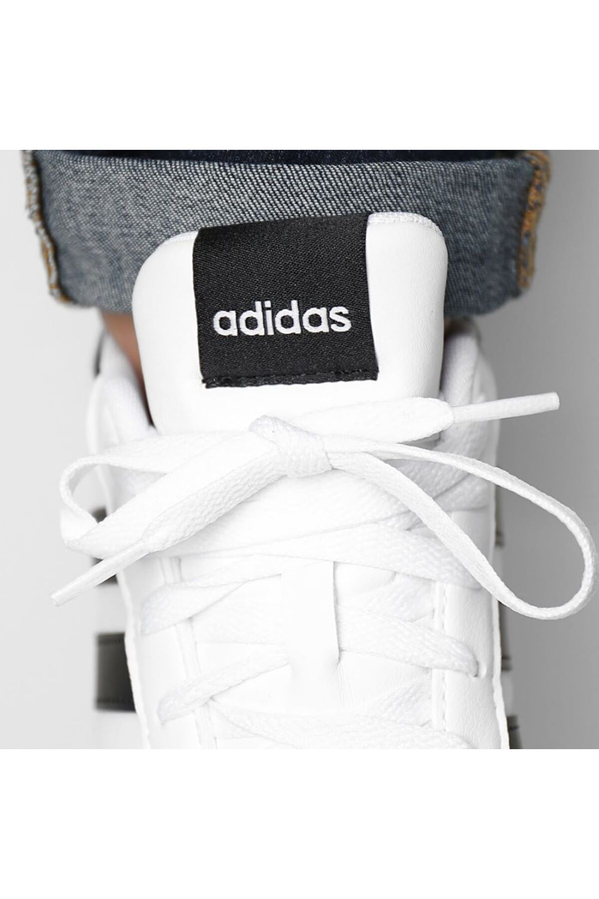 اسنیکر سفید مردانه و زنانه ID9658 BEY COURTBEAT کفش ورزشی adidas