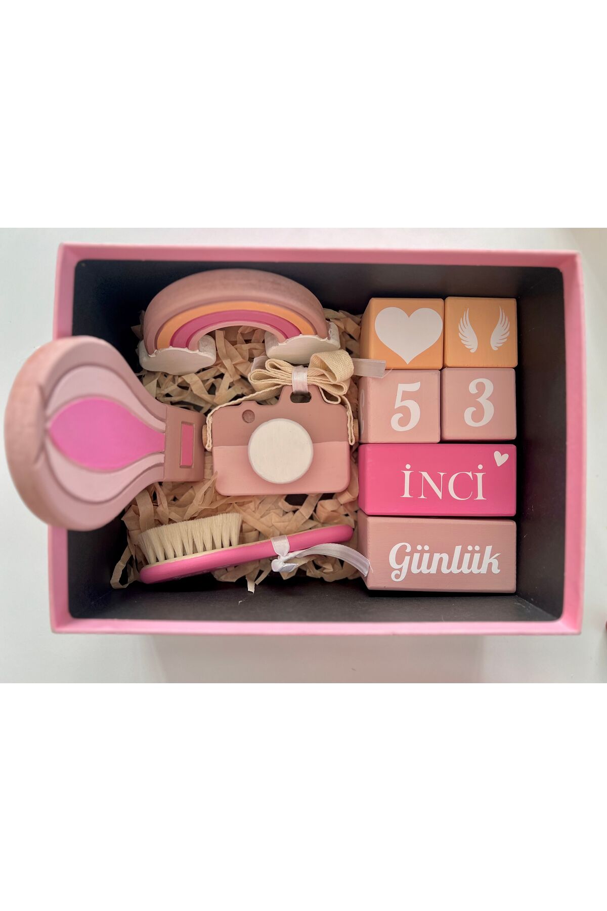 Yabangülü pembe bebek hediyelik seti objeli
