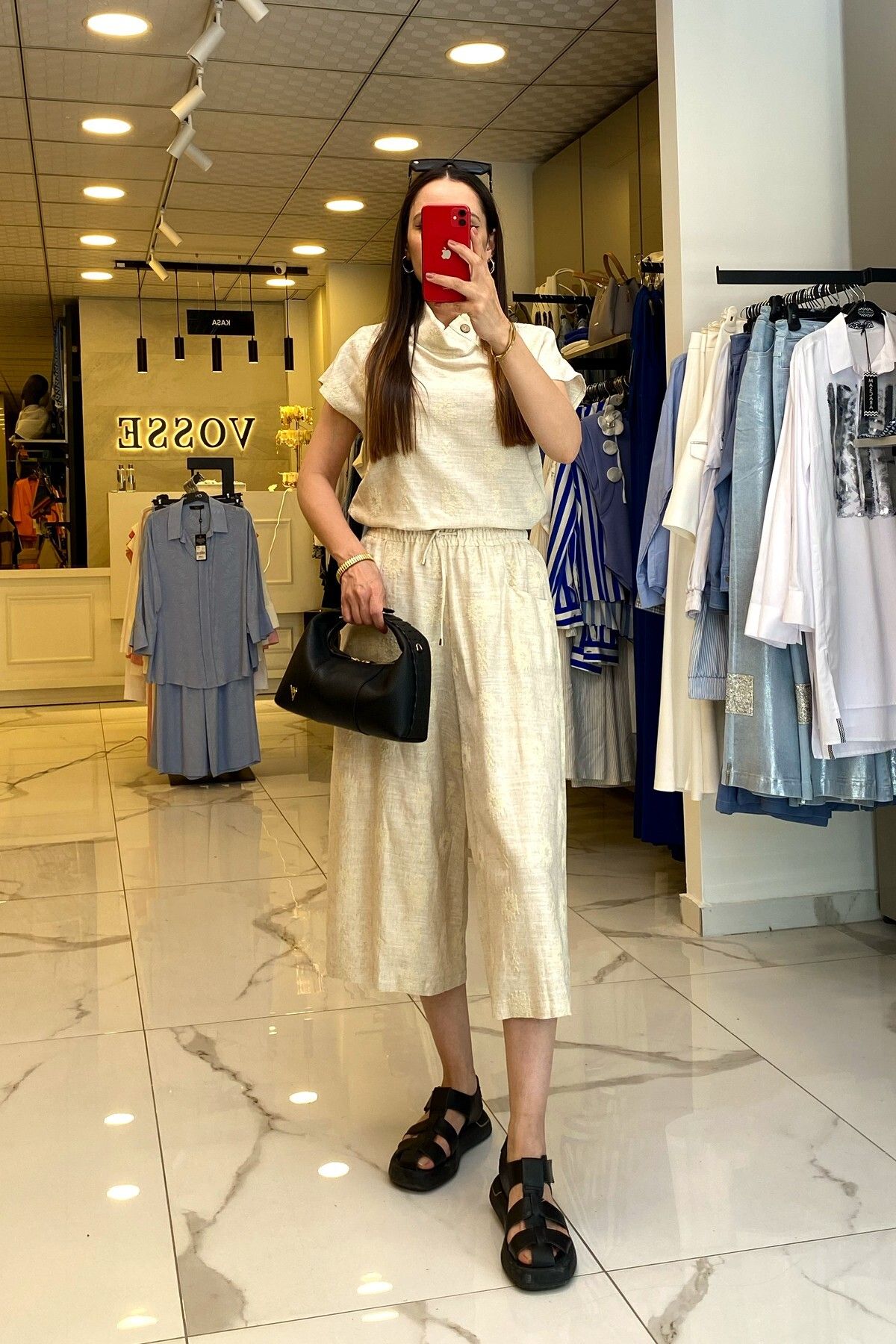کت وشلوار سبز زنانه لباس در مد BEIGE DEGAJE شلوار CAPRI را با تنظیم کرد اورجینال Vosse