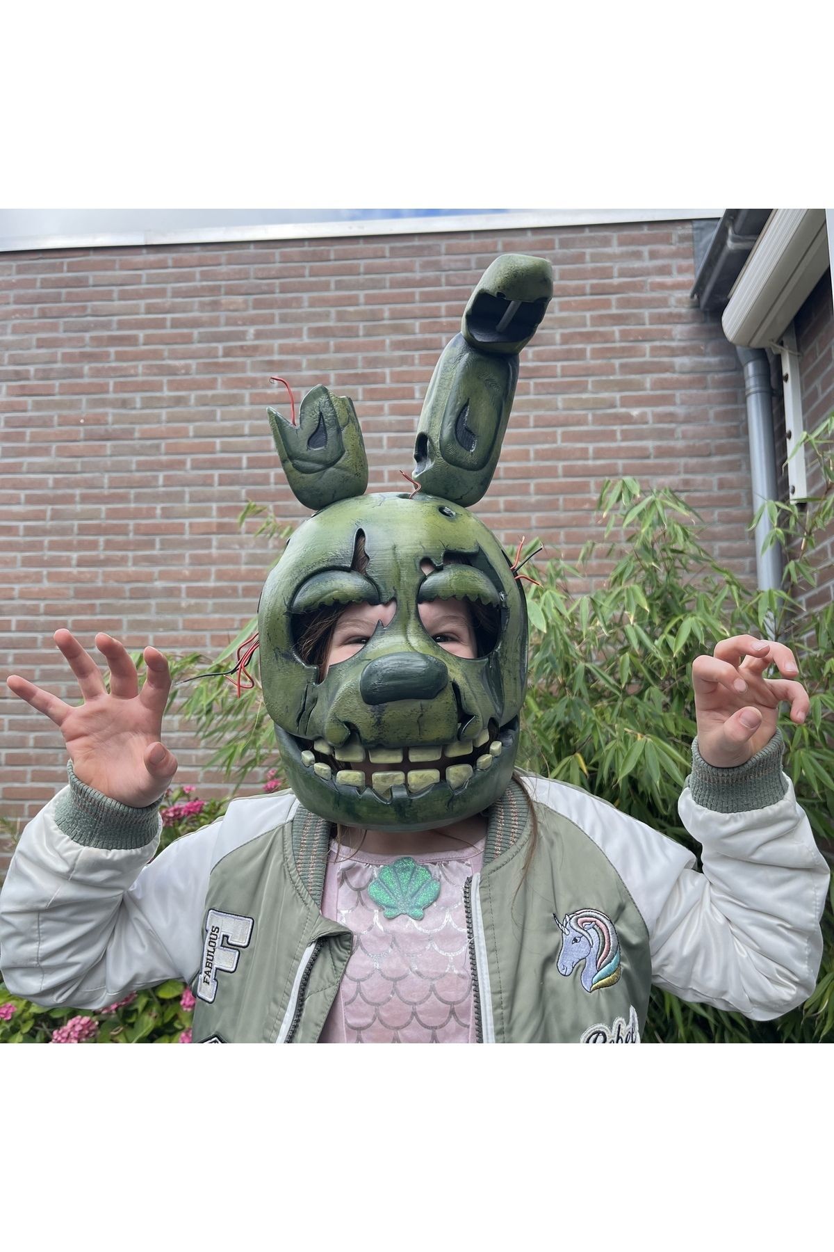 CNQR FIVE NIGHTS AT FREDDY’S MASKE SPRINGTRAP MASK COSPLAY CNQRKLSX4891