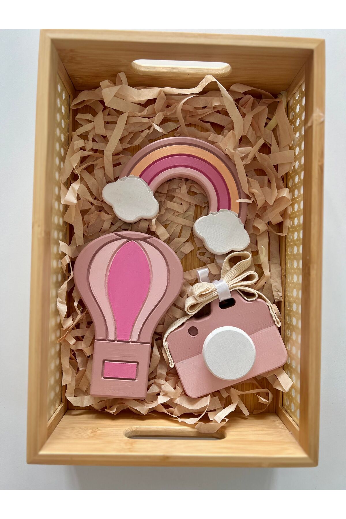Yabangülü pembe bebek hediyelik seti objeli