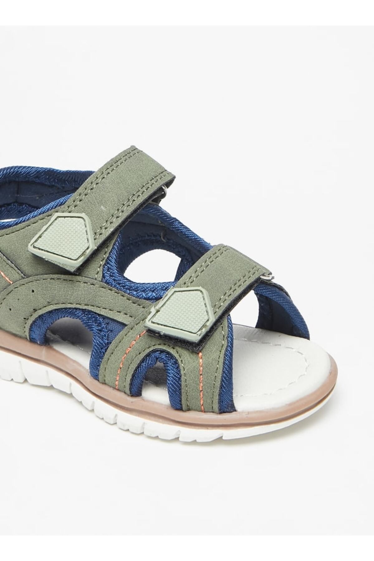 LBL by Shoexpress-Boys' Panelled Sandals with Hook and Loop Closure 5