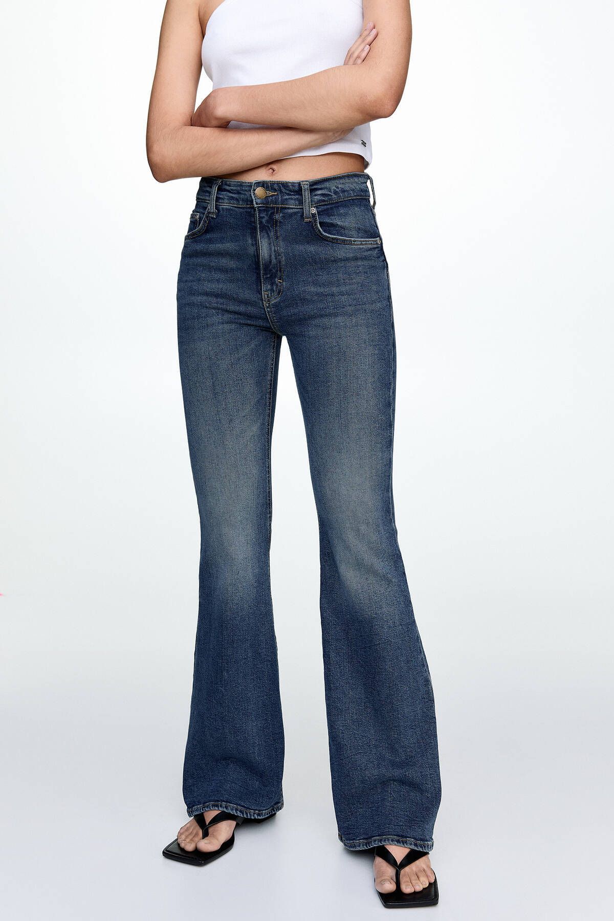 Pull & Bear-Spanish Leg High Waist Skinny Jeans 1