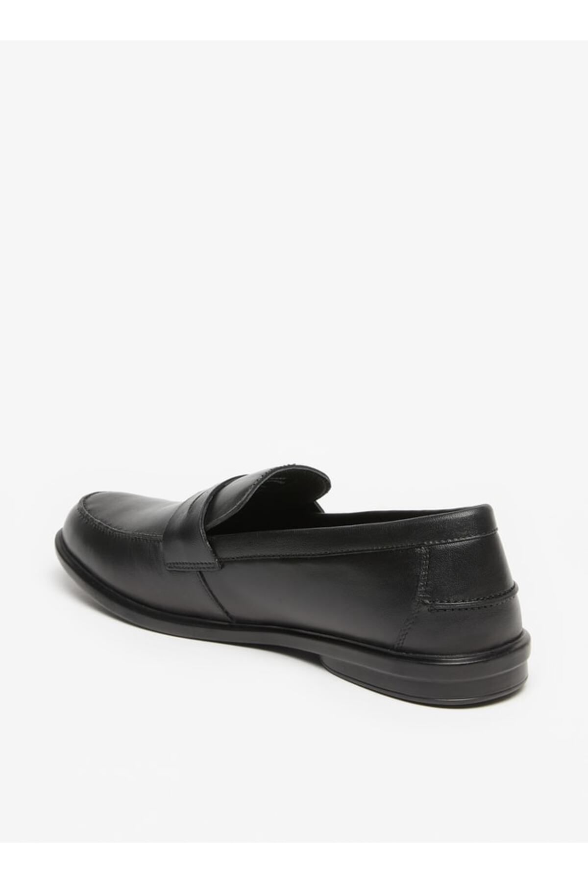 LBL by Shoexpress-Solid Slip-On Loafers 3