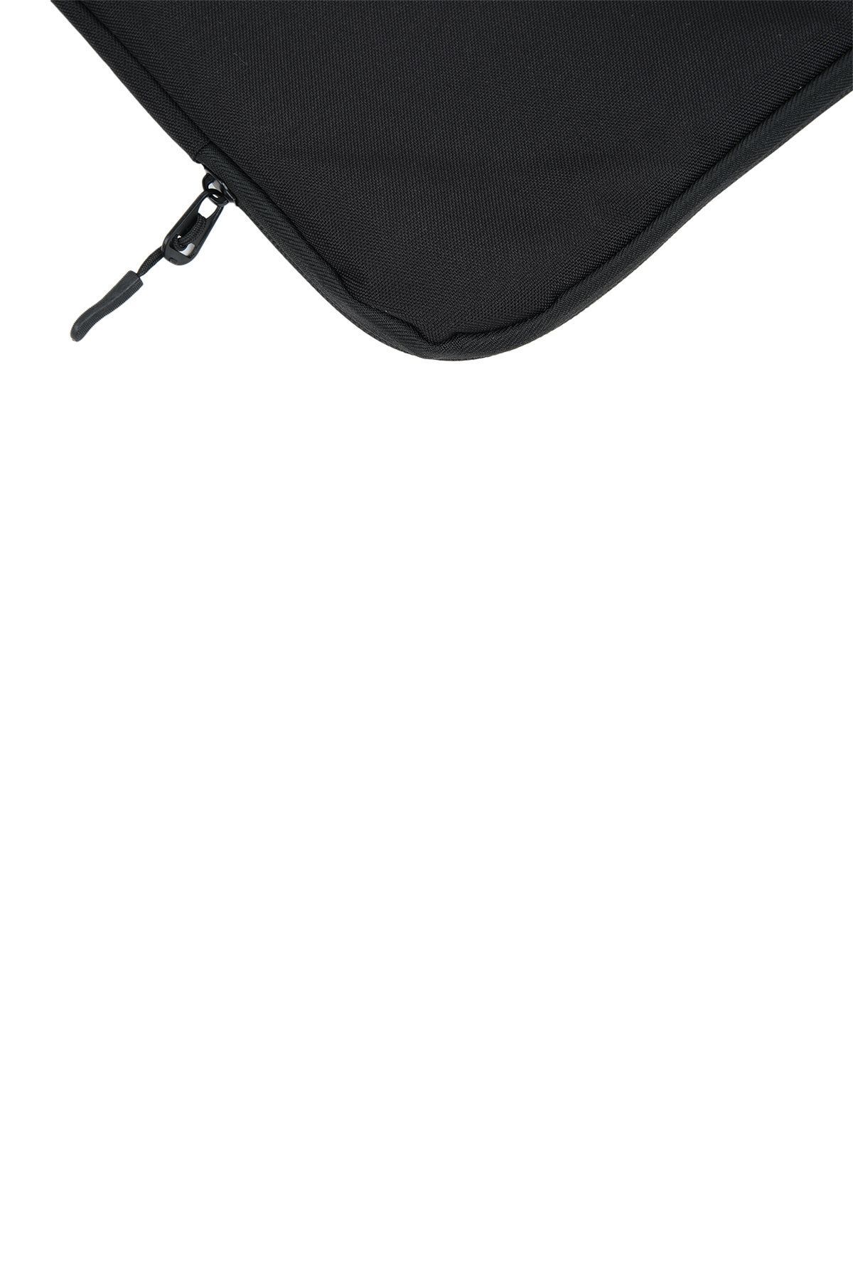 Siyah 13-14 Inch Laptop Kılıfı