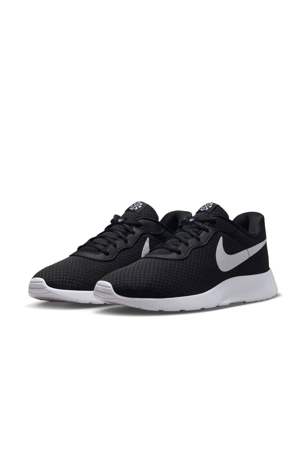 Nike Sneakers Black Flat for Men price in Dubai UAE Compare Prices