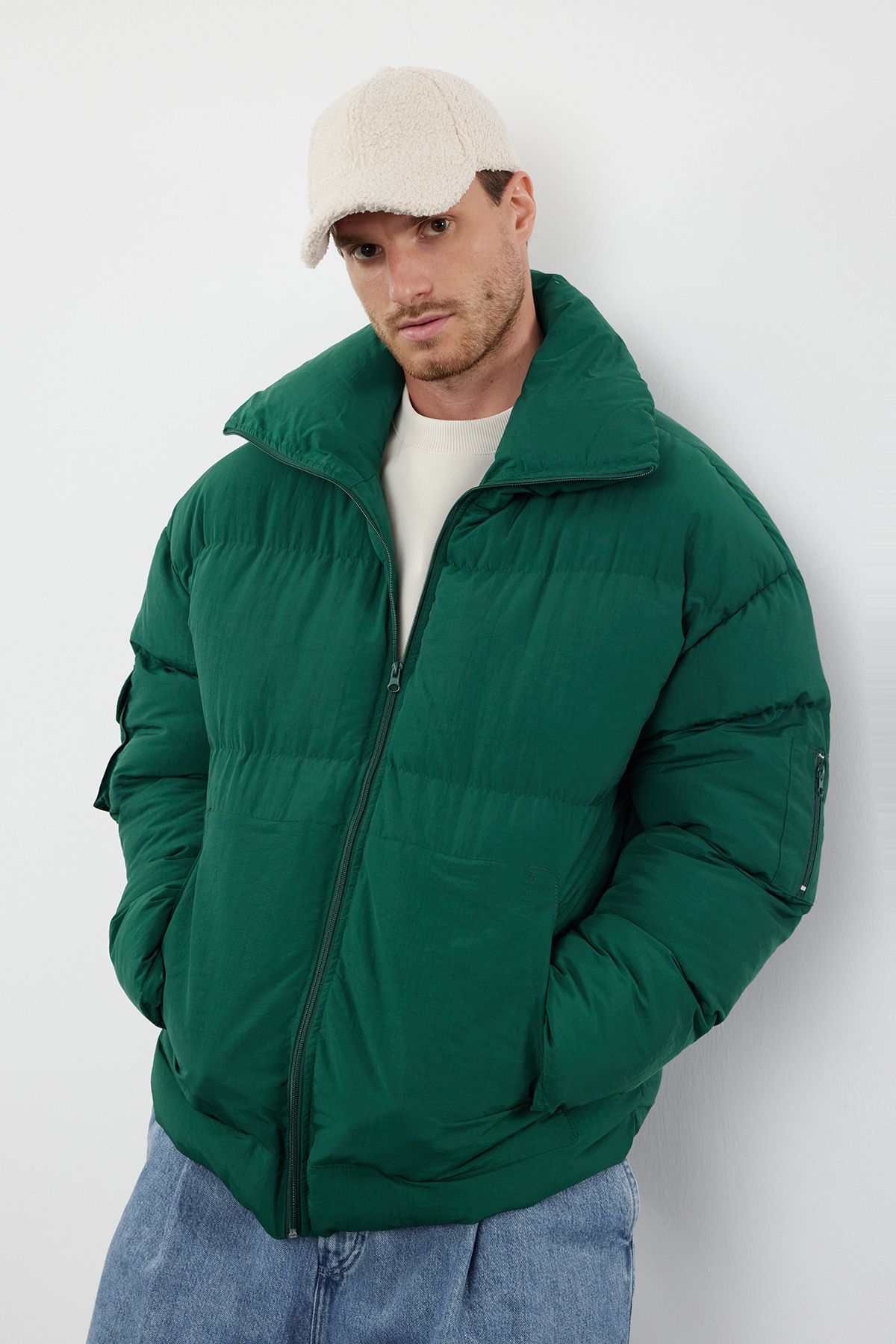 Trendyol Collection-Grüner Unisex-Wintermantel mit entspannter Passform - TMNAW25MO00007 3