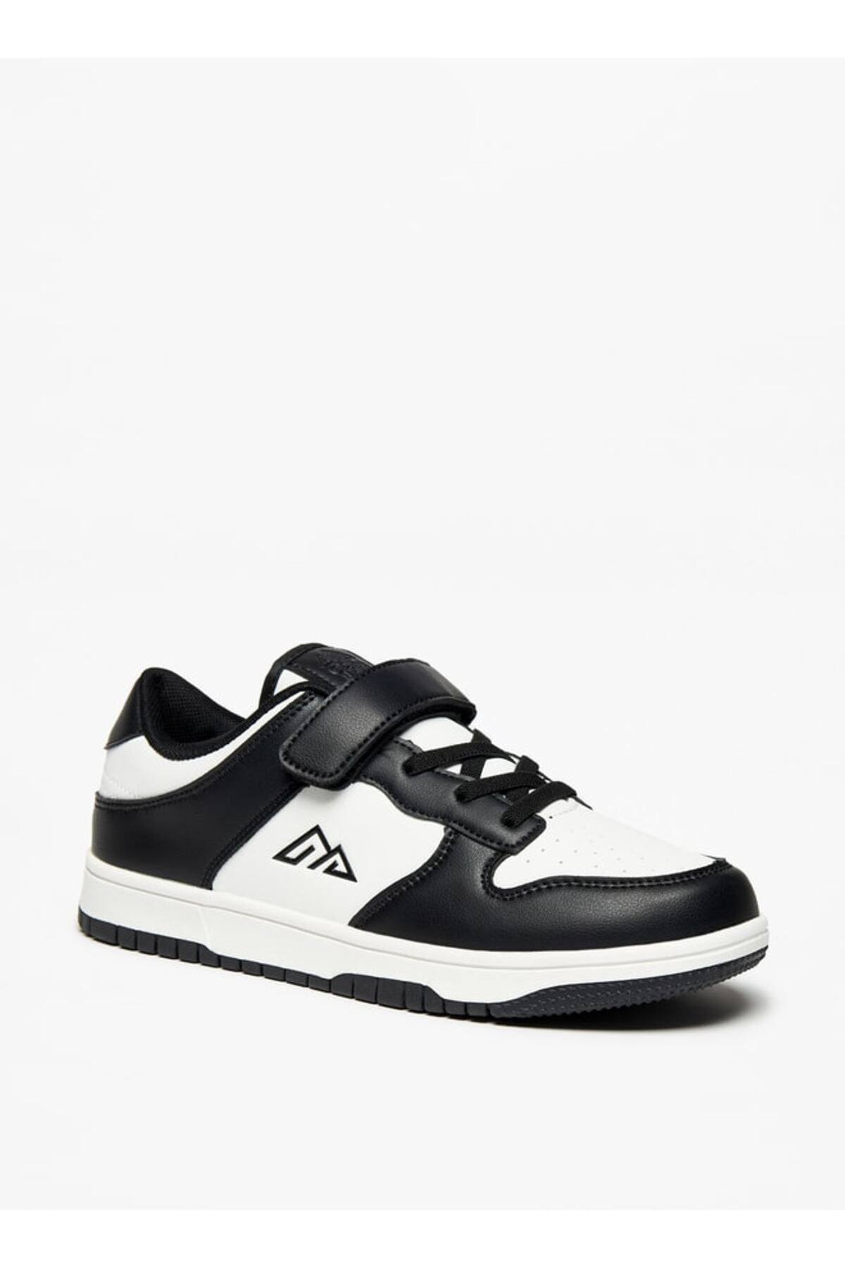 Oaklan by Shoexpress-Panelled Sports Shoes with Hook and Loop Closure 1