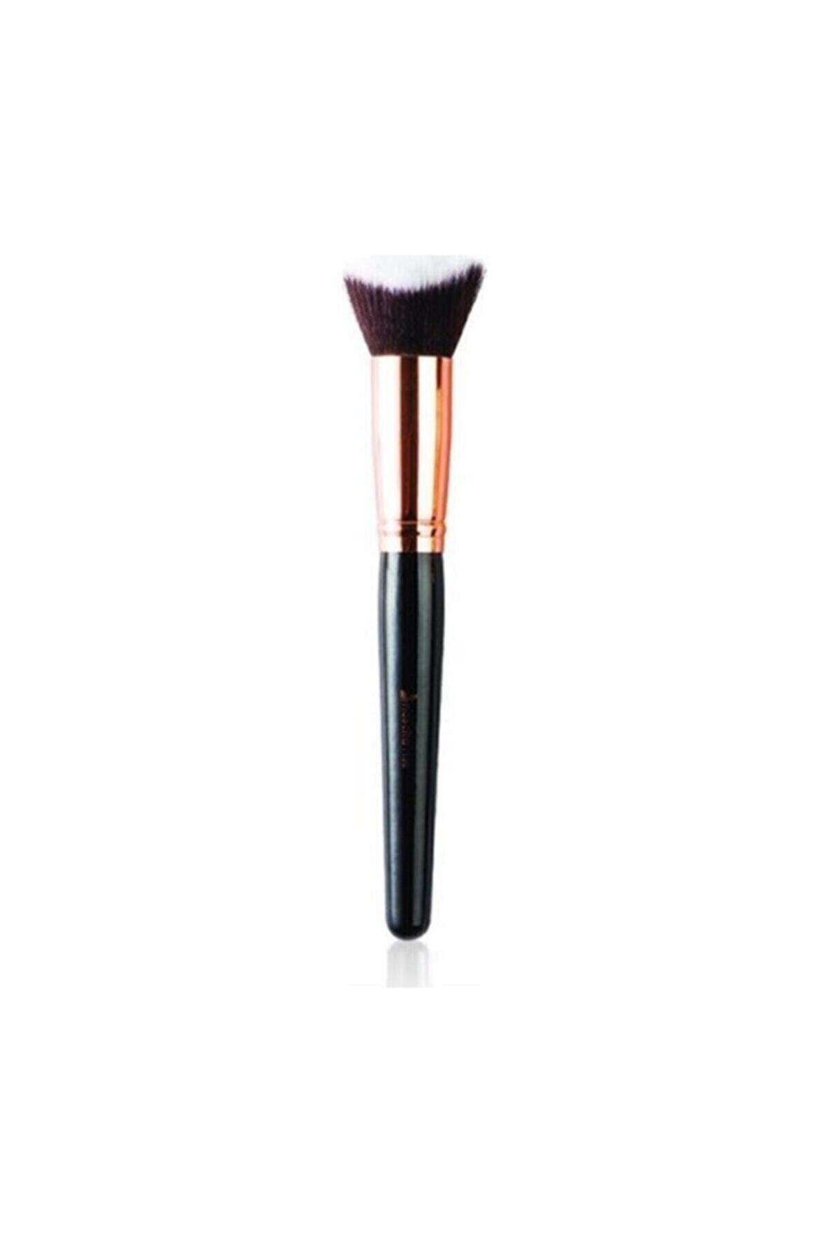 برس کانسیلر حرفه ای بیضی 136+3d Kabuki Foundation Brush 0150 Nascita
