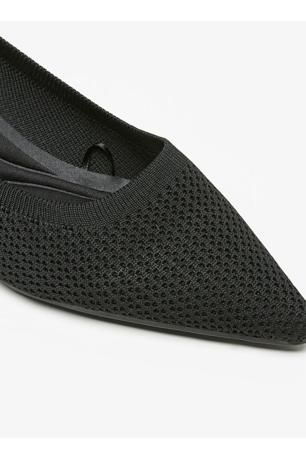 Flora Bella by Shoexpress-Textured Pointed Toe Pumps with Stiletto Heels 5