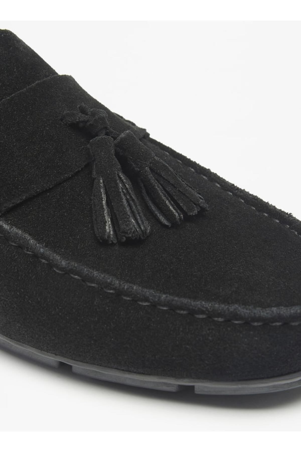 LBL by Shoexpress-Solid Slip-On Moccasins with Tassel Detail 5