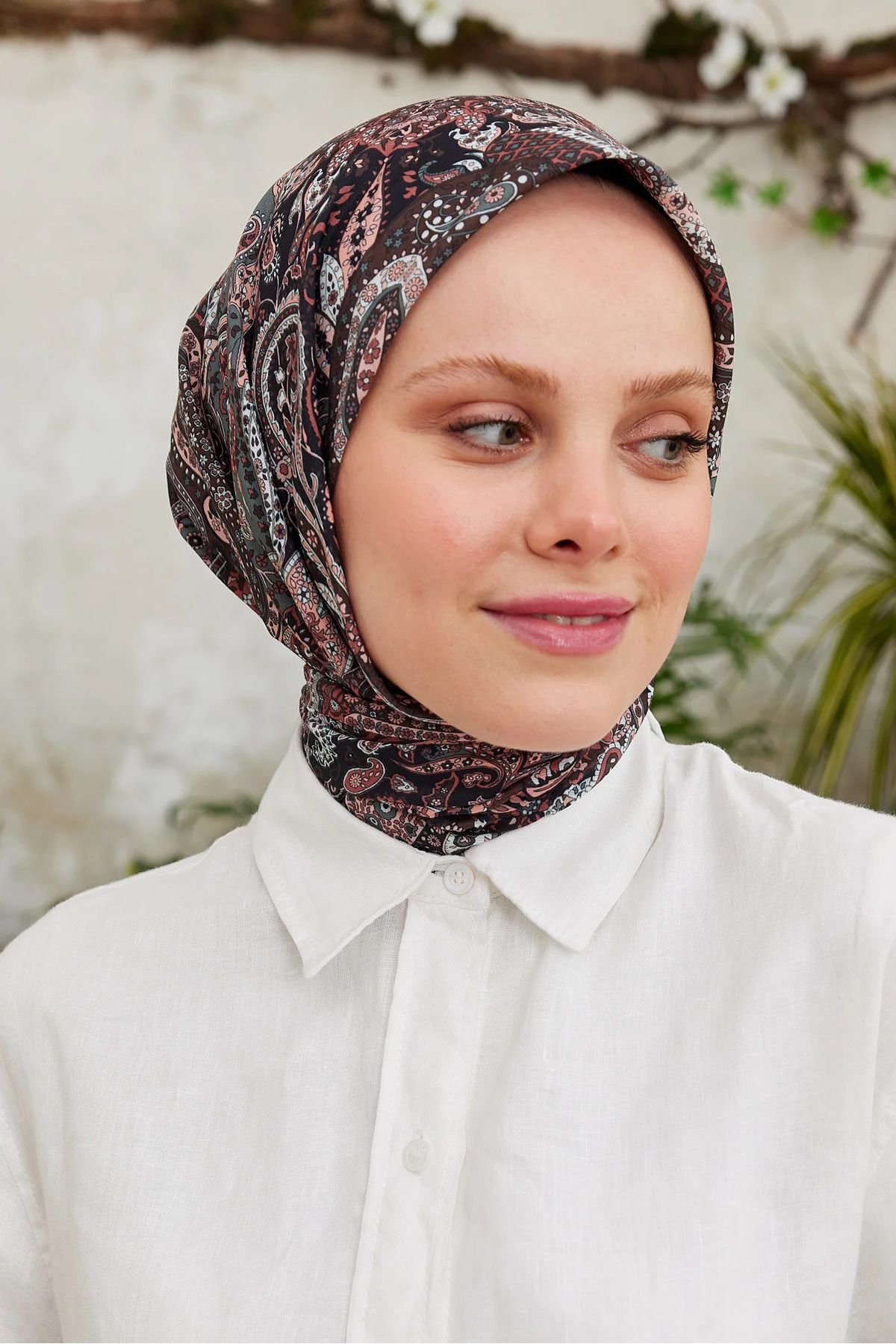 Emproyal-Proline Ethnic Patterned Scarf 2