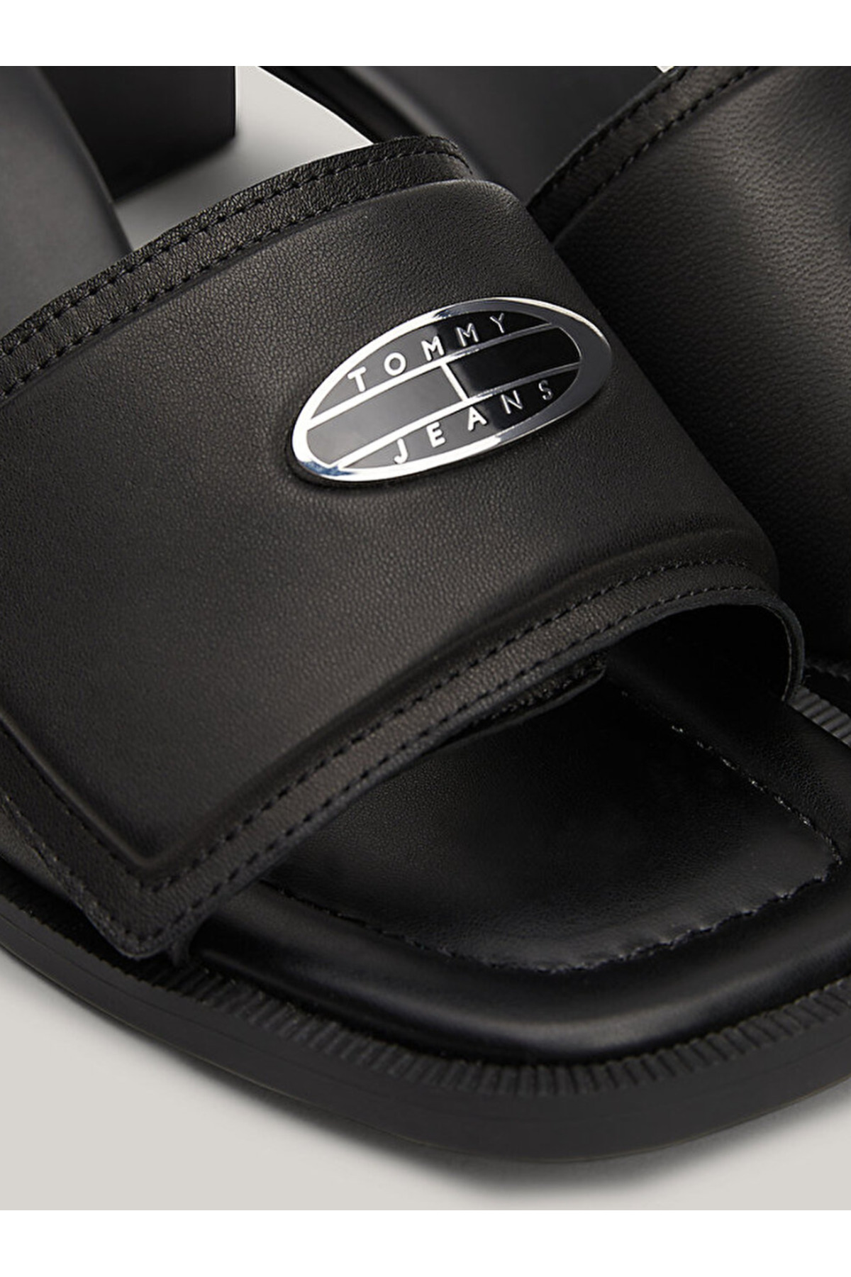 Tommy Hilfiger Origin Plaque Block Heel Leather Mules Kadın Ayakkabı