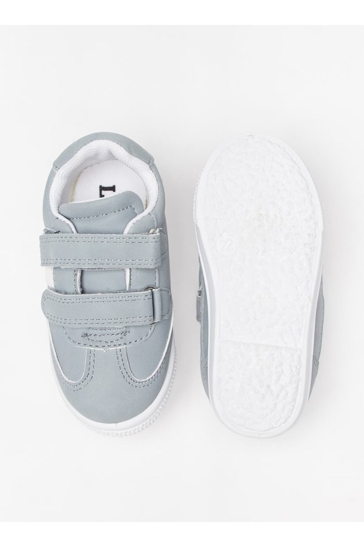 LBL by Shoexpress-Solid Sneakers with Hook and Loop Closure 4