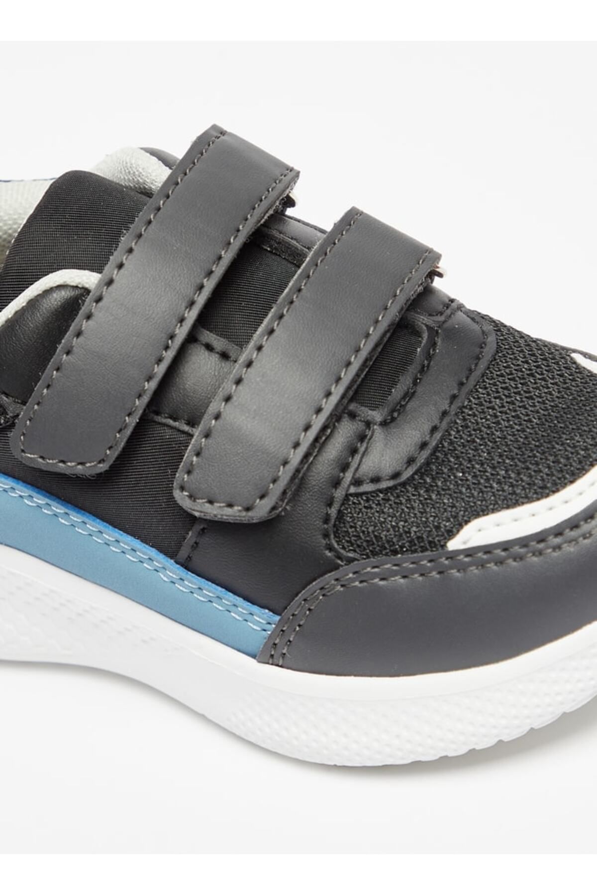 LBL by Shoexpress-Boys' Panelled Sneakers with Hook and Loop Closure 5