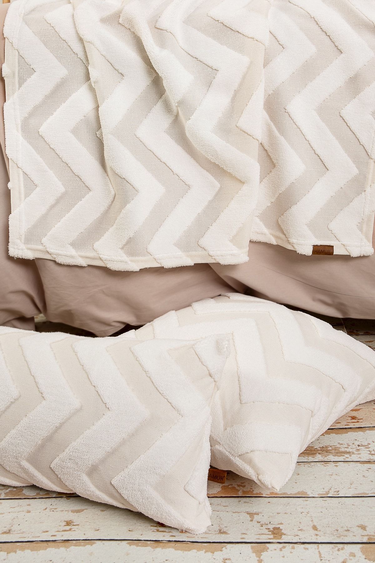 HAMUR-Bed Runner Throw Pillow Set Bohemian Punch Punch Pattern Bedspread Line Ecru 2