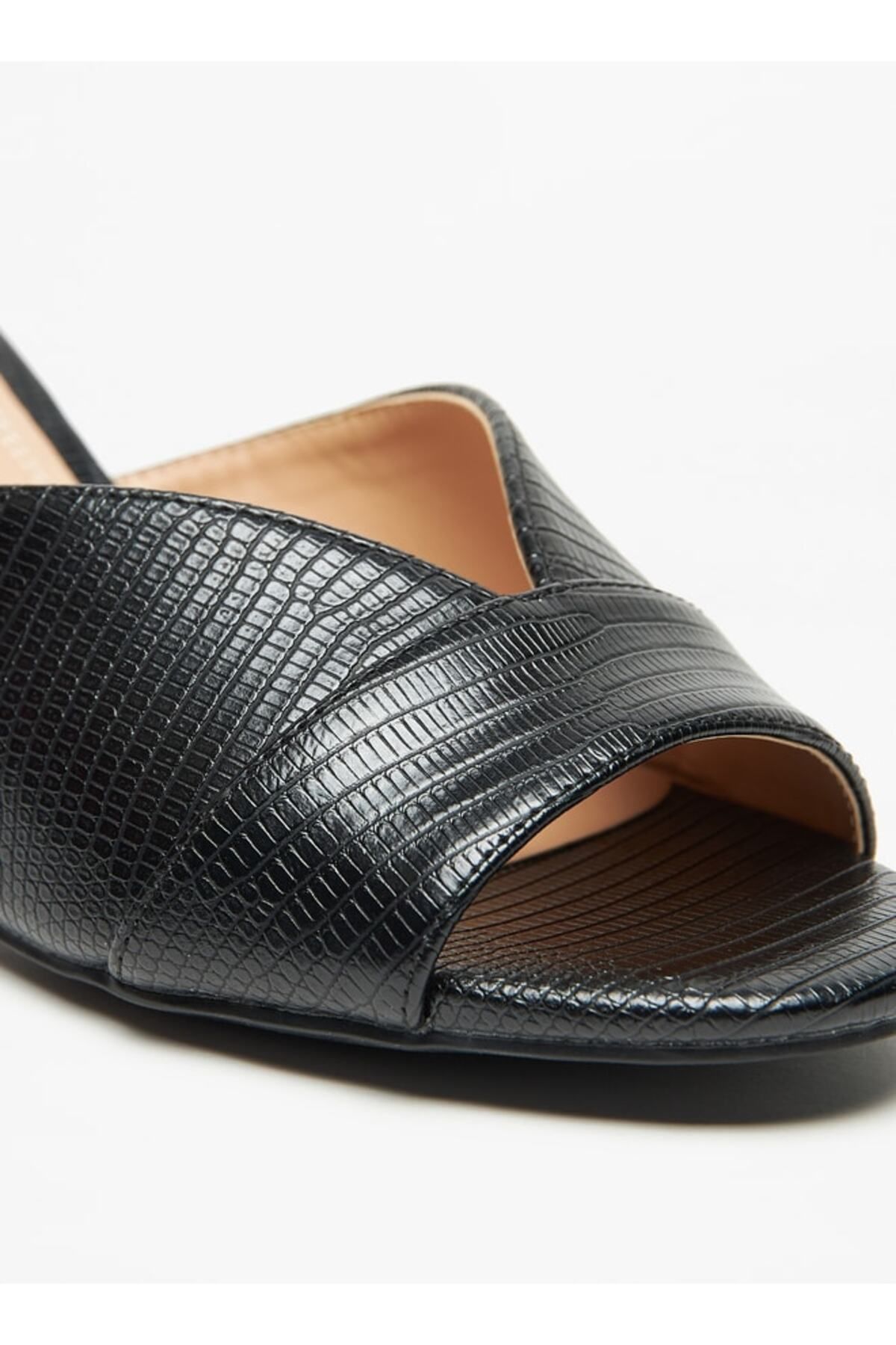 Celeste-Women's Textured Slip-On Sandals with Block Heel 5