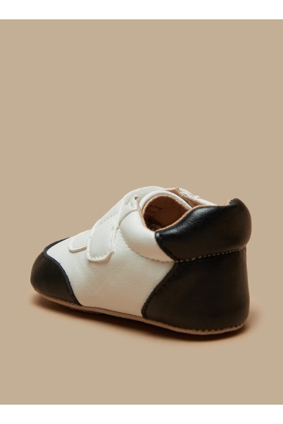 Barefeet-Colourblock Booties with Hook and Loop Closure 2