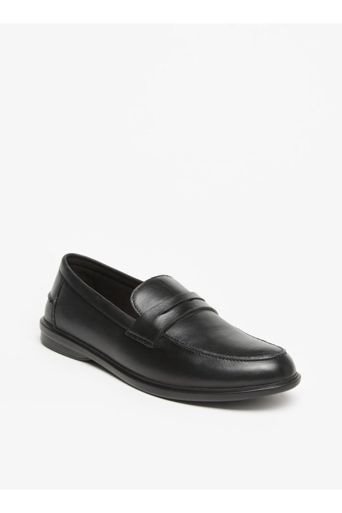 LBL by Shoexpress-Solid Slip-On Loafers 1