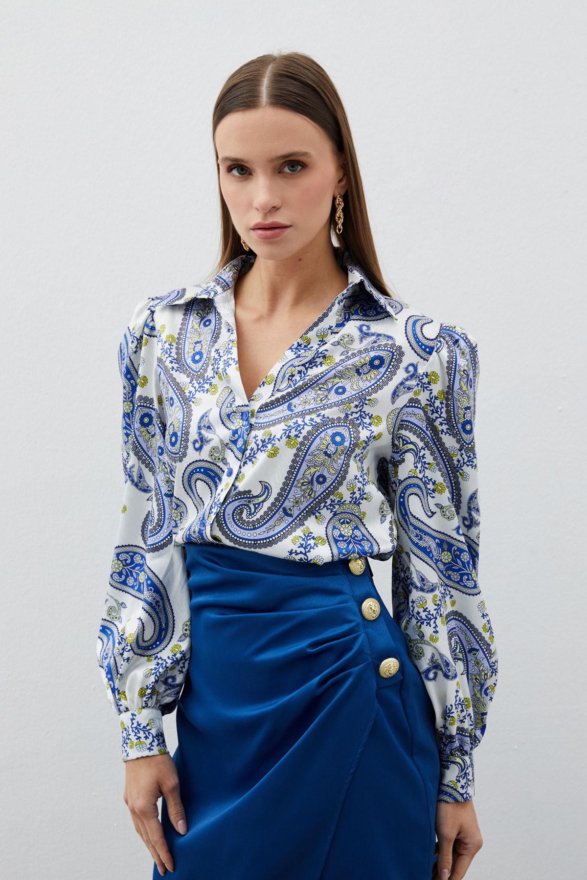 complete the look image