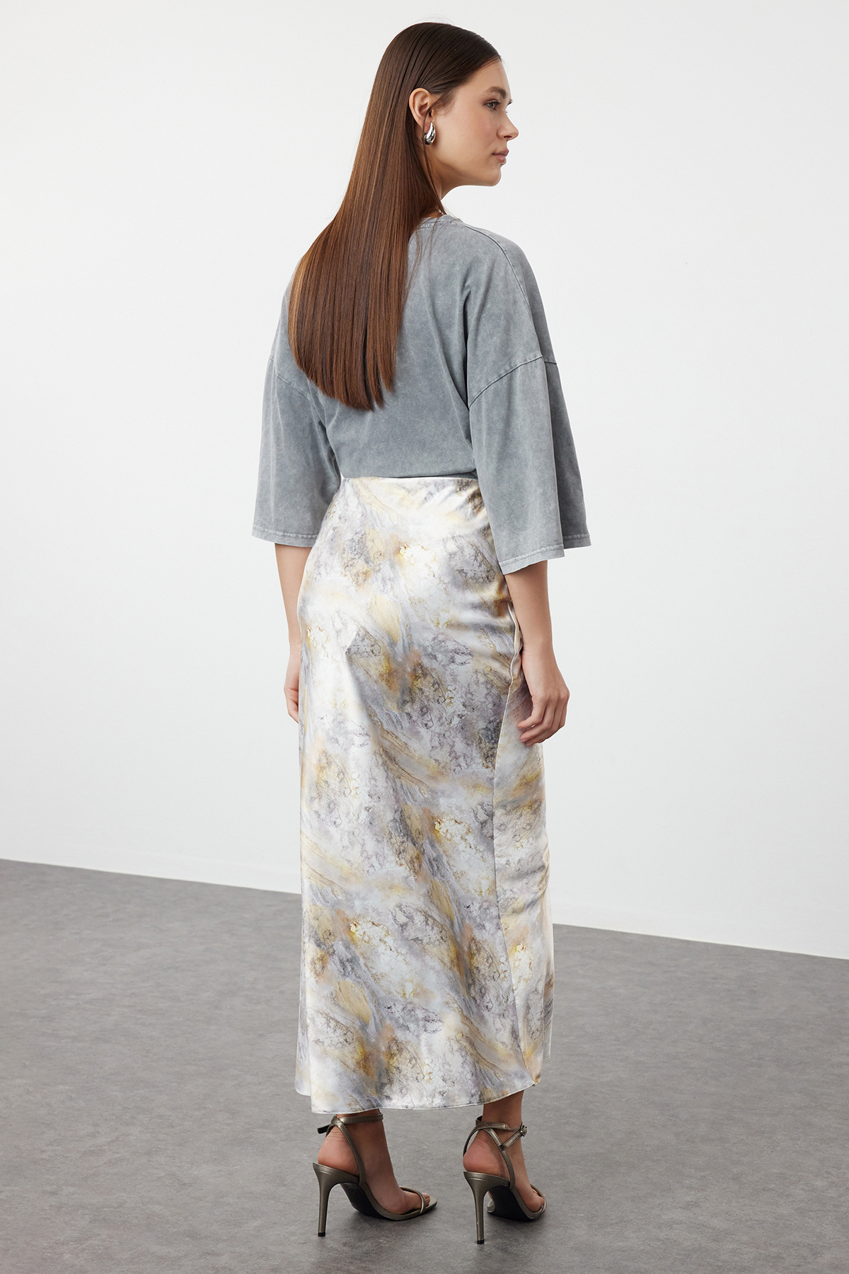 Trendyolmilla  Çok Renkli Saten Desenli Dokuma Etek TWOSS24ET00238 - Görsel 5