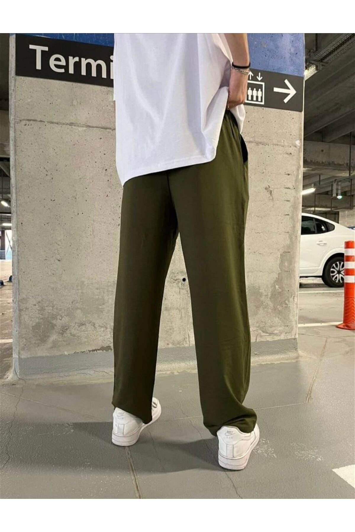 https://cdn.dsmcdn.com/ty1396/product/media/images/prod/QC/20240702/01/f531653a-9d44-388b-902d-6d7faa7b928f/1_org_zoom.jpg