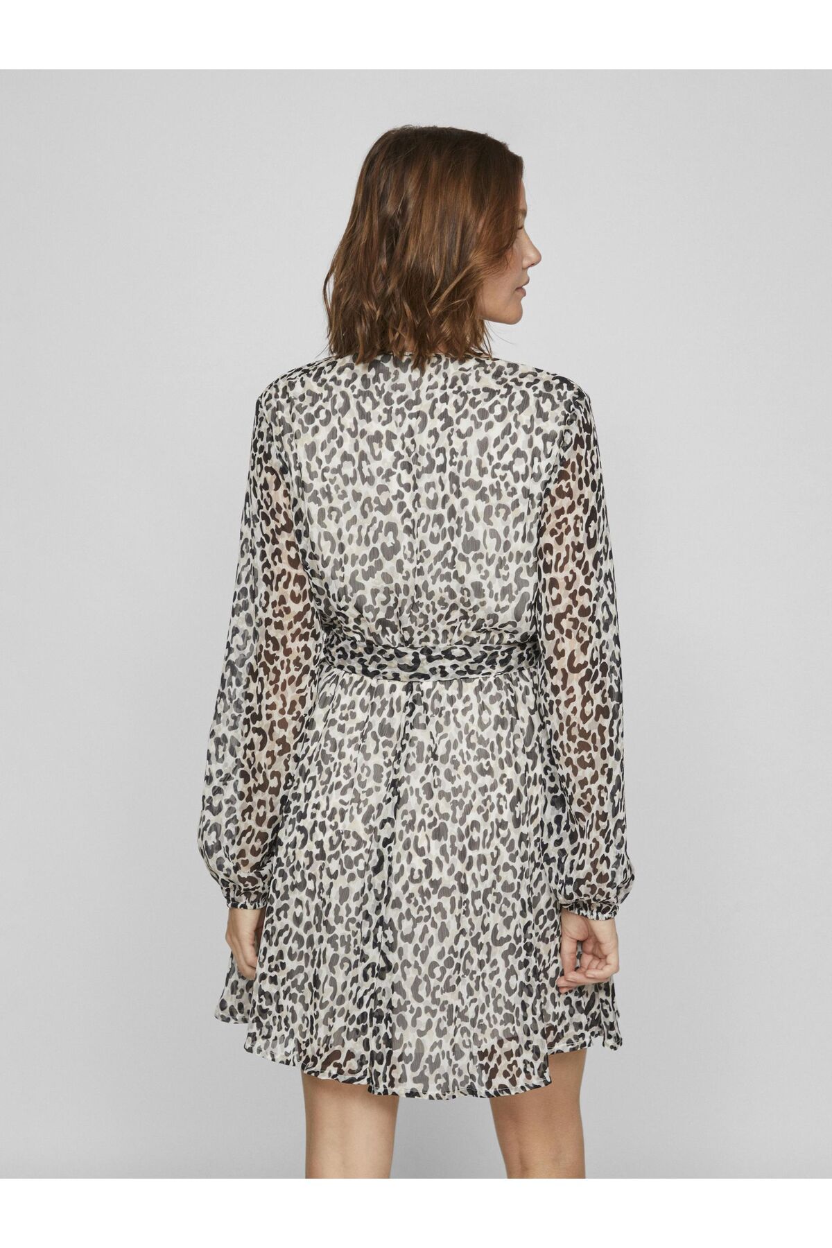 VILA-Minikleid Langärmeliges V-Ausschnitt 4