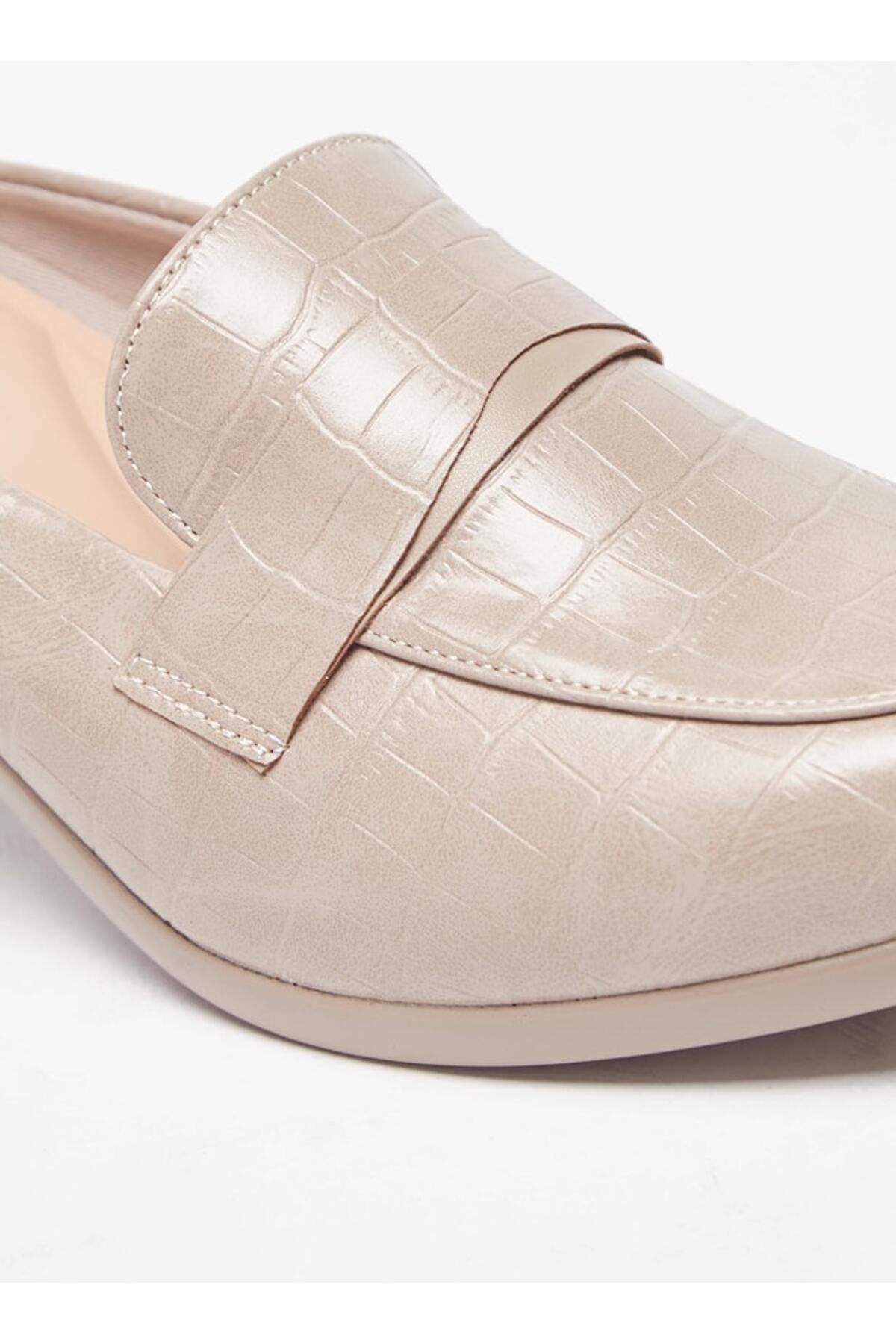 Flora Bella by Shoexpress-Textured Slip-On Mules with Block Heels 5