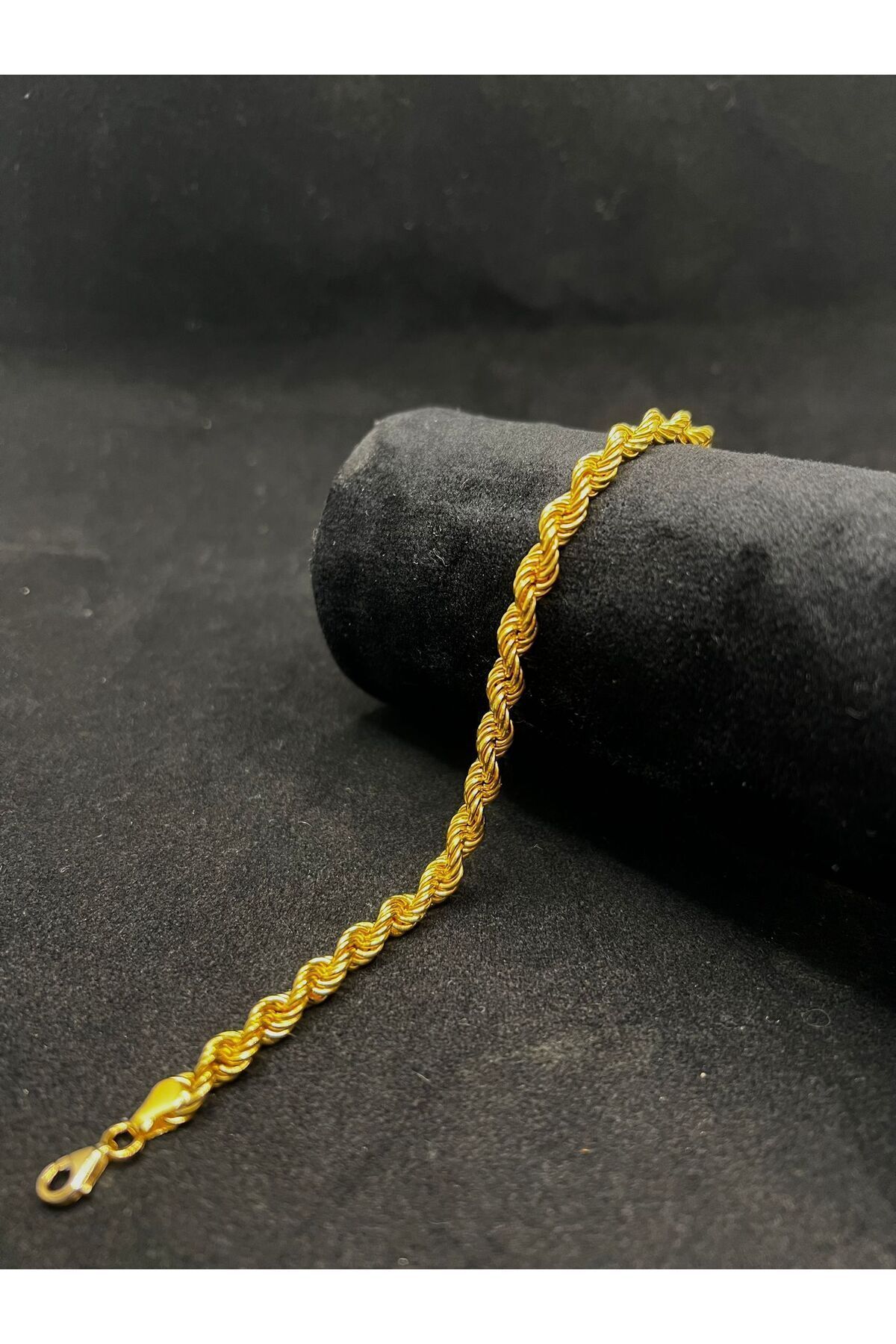 8 gram halat bileklik 22 ayar altın