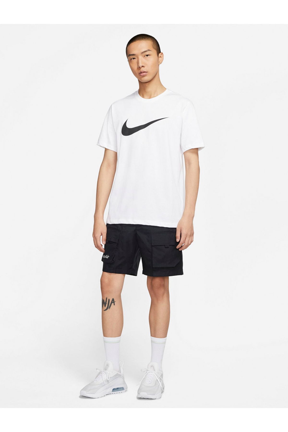 تی شرت ورزشی نایکی مردانه پنبه ای سفید بیسیک طرح دار Regular/رگولار    آستین کوتاه شیک/شبانه | Nike TYC866B5444D5E1409 VN - تصویر 3