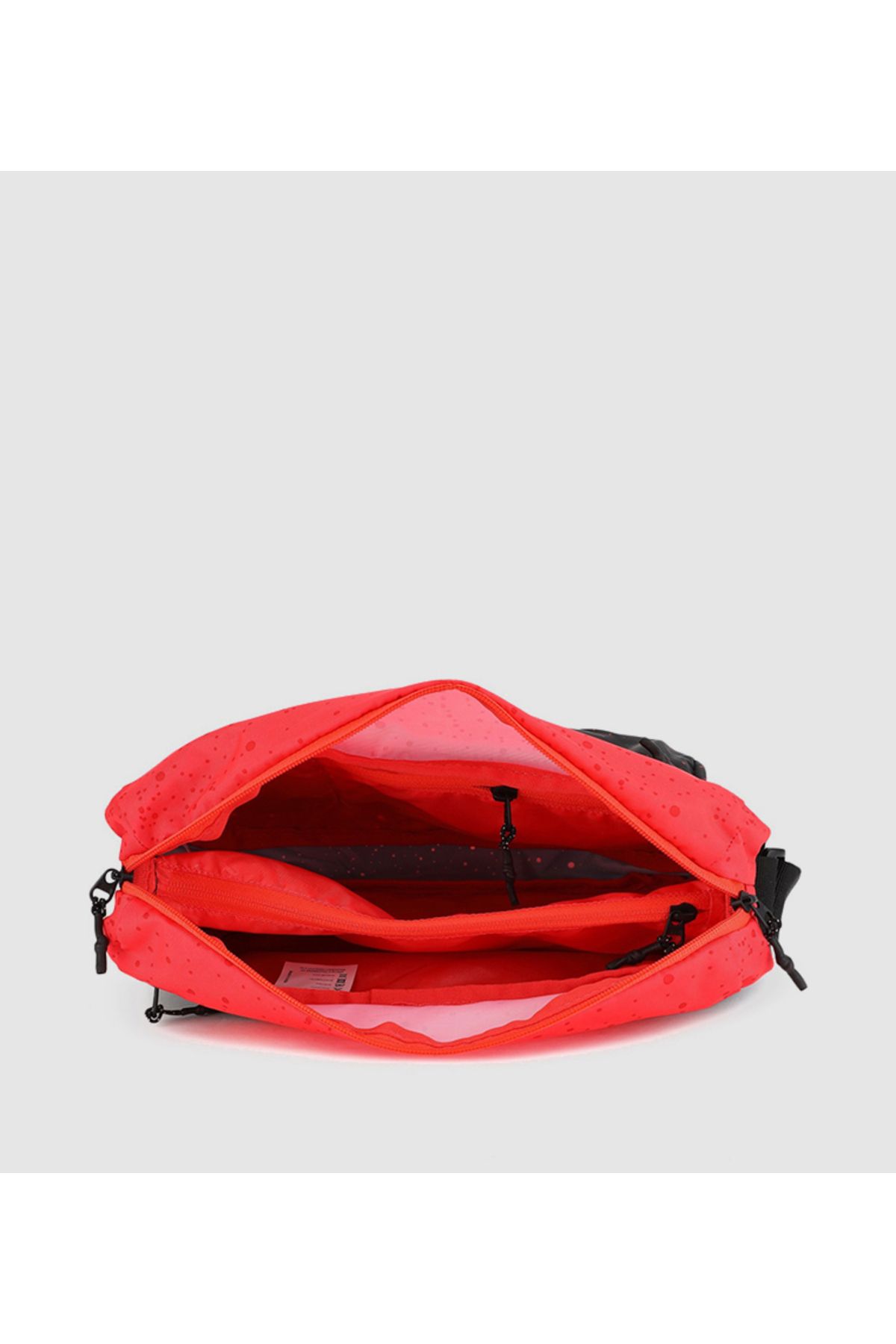 Wildcraft-Wiki Fling-it Wildcraft Slings & Messengers 2_Black 13L 3
