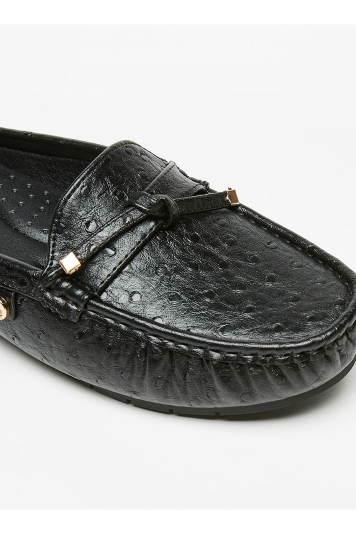 Flora Bella by Shoexpress-Textured Slip-On Mules with Knot Accent 5
