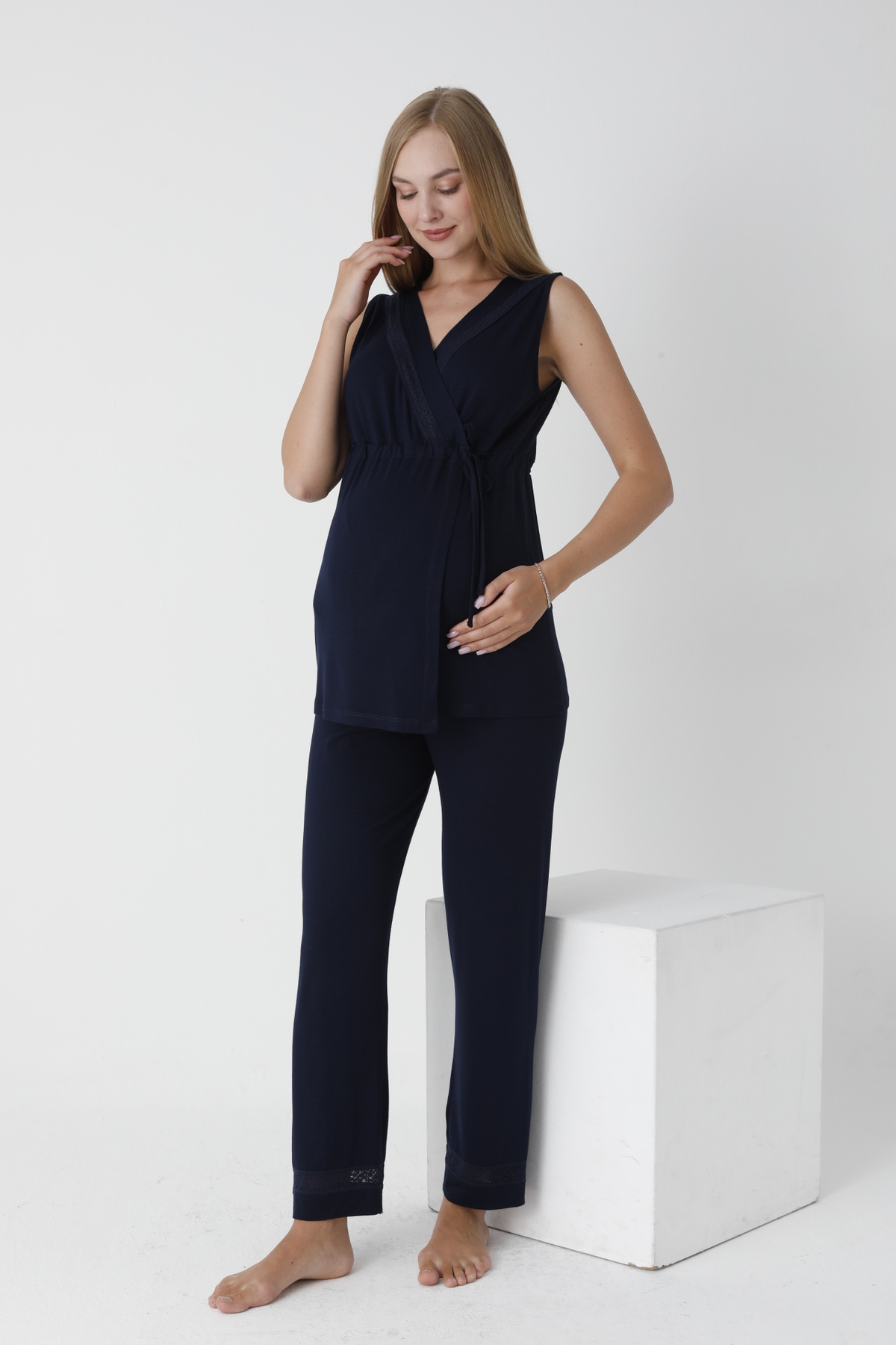 Miss Dünya Lissa Önden Bağlamalı Dantel Detaylı Kolsuz Hamile ve Lohusa Pijama Takımı fotoğrafı 2 (önizleme)