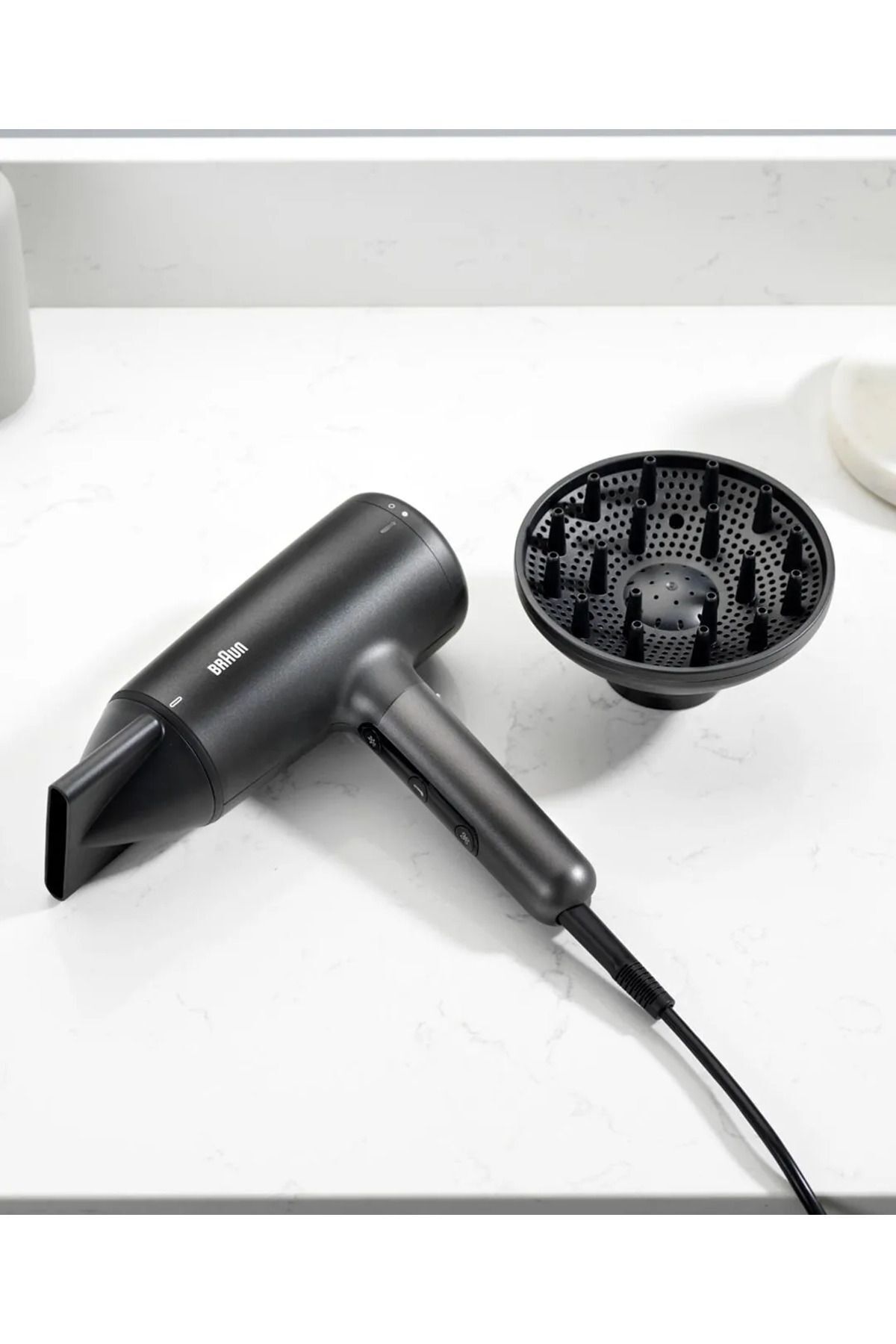 Braun-Hair Dryer 2100W, HTDC motor, 2 Attachments, Electronic LED indicator, Super ionic - HD4.25SDE 2