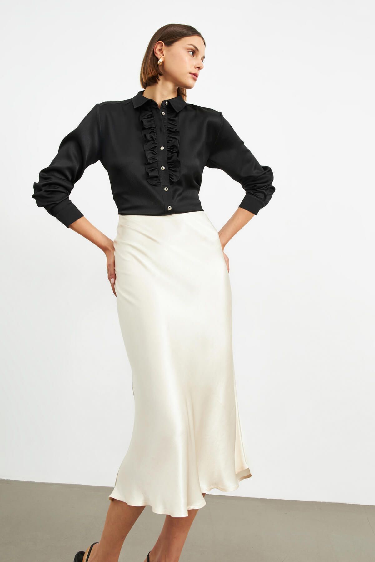 STELLA PULVIS  Ekru Beli Lastikli Midi Saten Etek