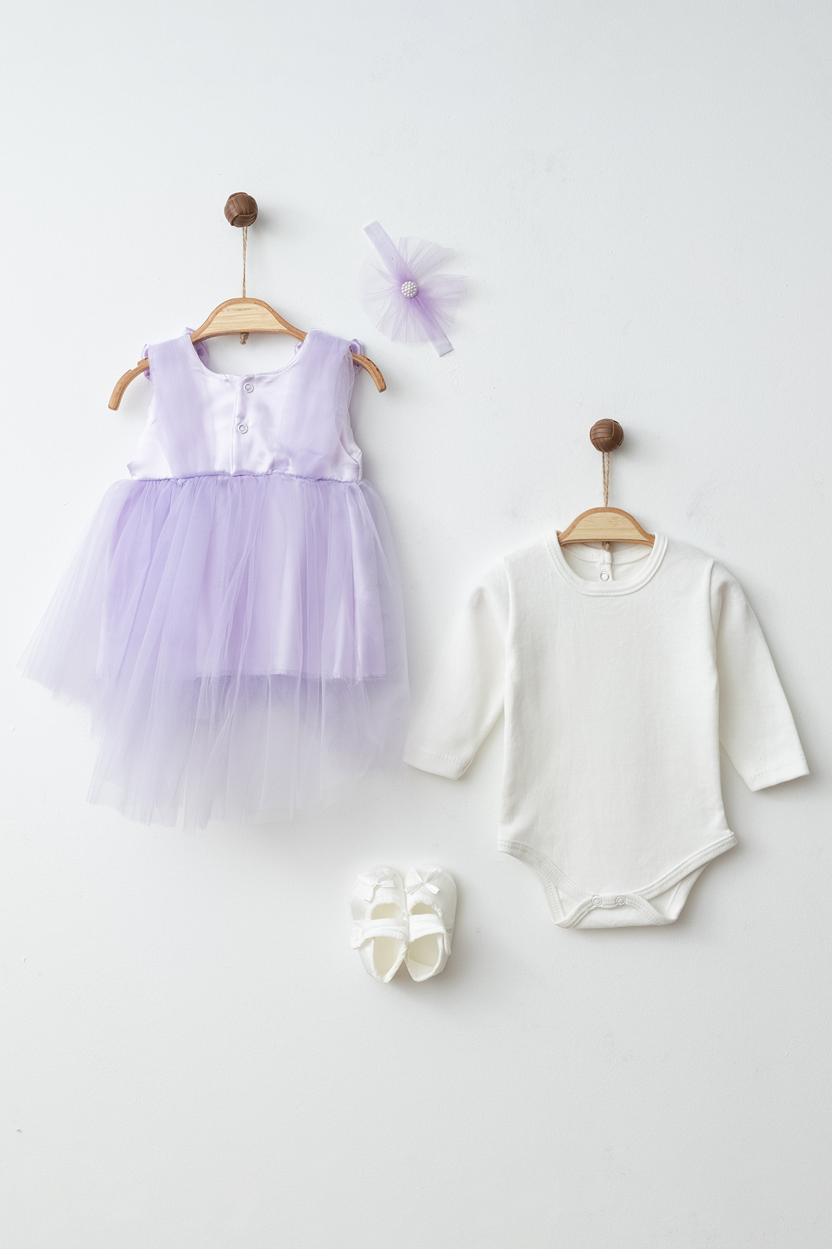 yukobaby bebeğiniz için en doğalı KIZ BEBEK FİYONKLU TAÇLI PATİKLİ 4'LÜ TAKIM MEVLÜT SETİ HEDİYELİK MEVLİT TAKIM fotoğrafı 2 (önizleme)