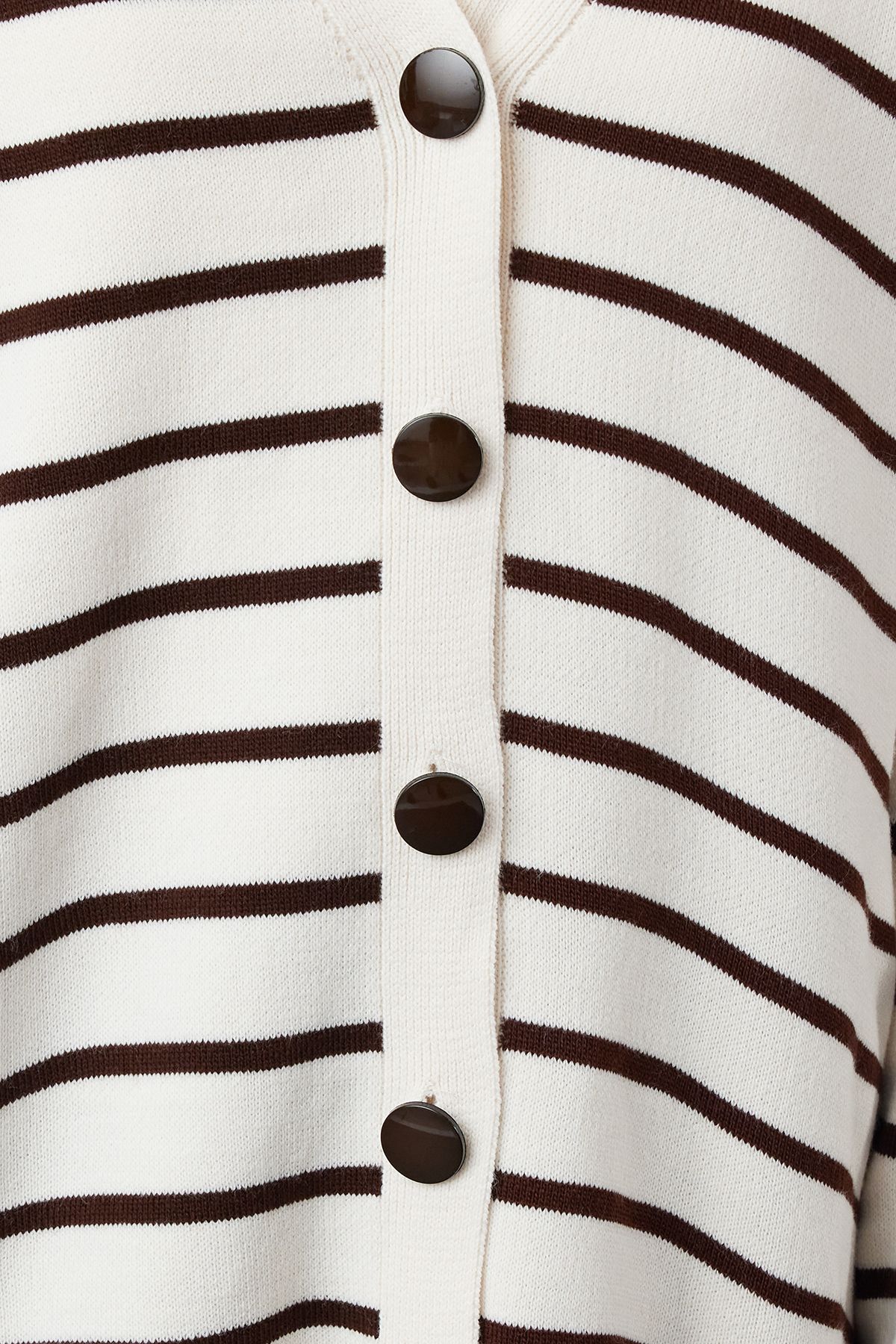 Trendyol Modest-Πέτρινη ριγέ καφέ πλεκτή ζακέτα - TCTAW24TH00012 3