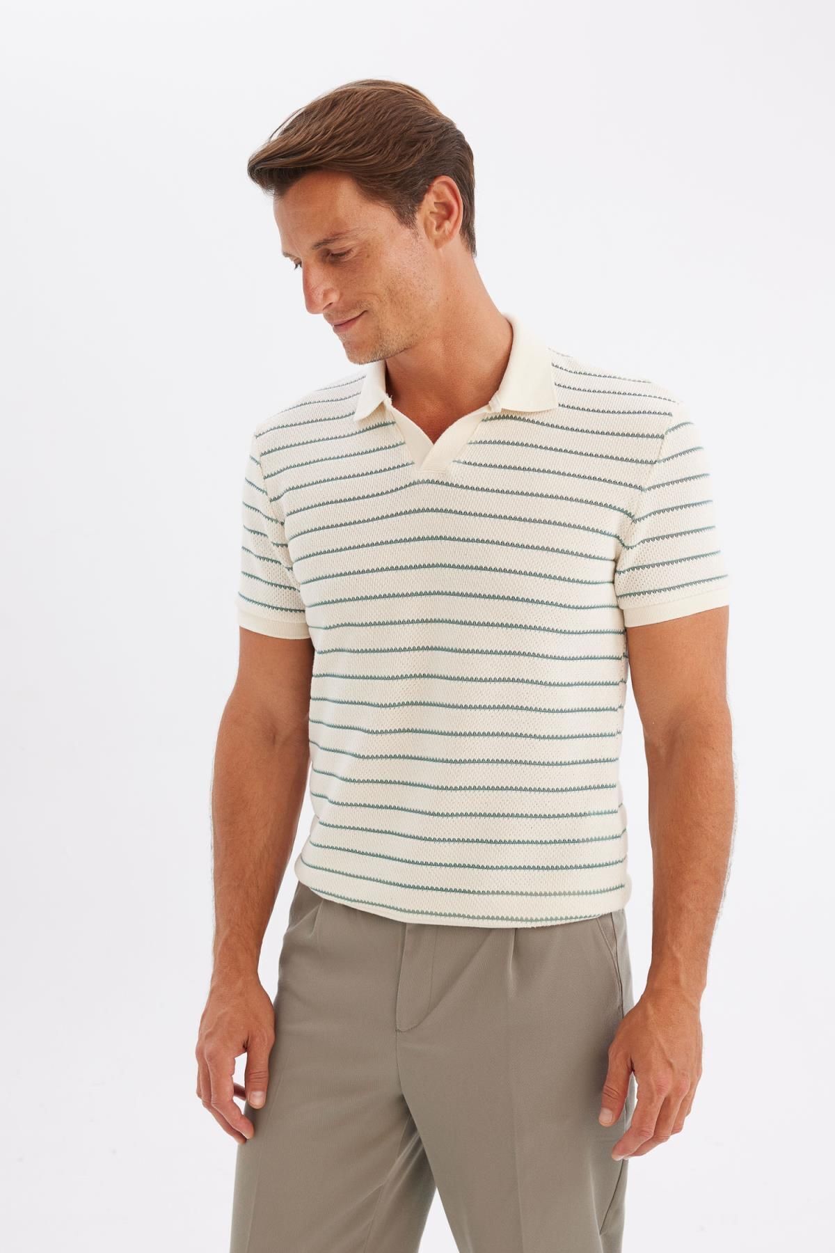 پولوشرت مردانه دفاکتو | C4150AX24SM Defacto - Image 4